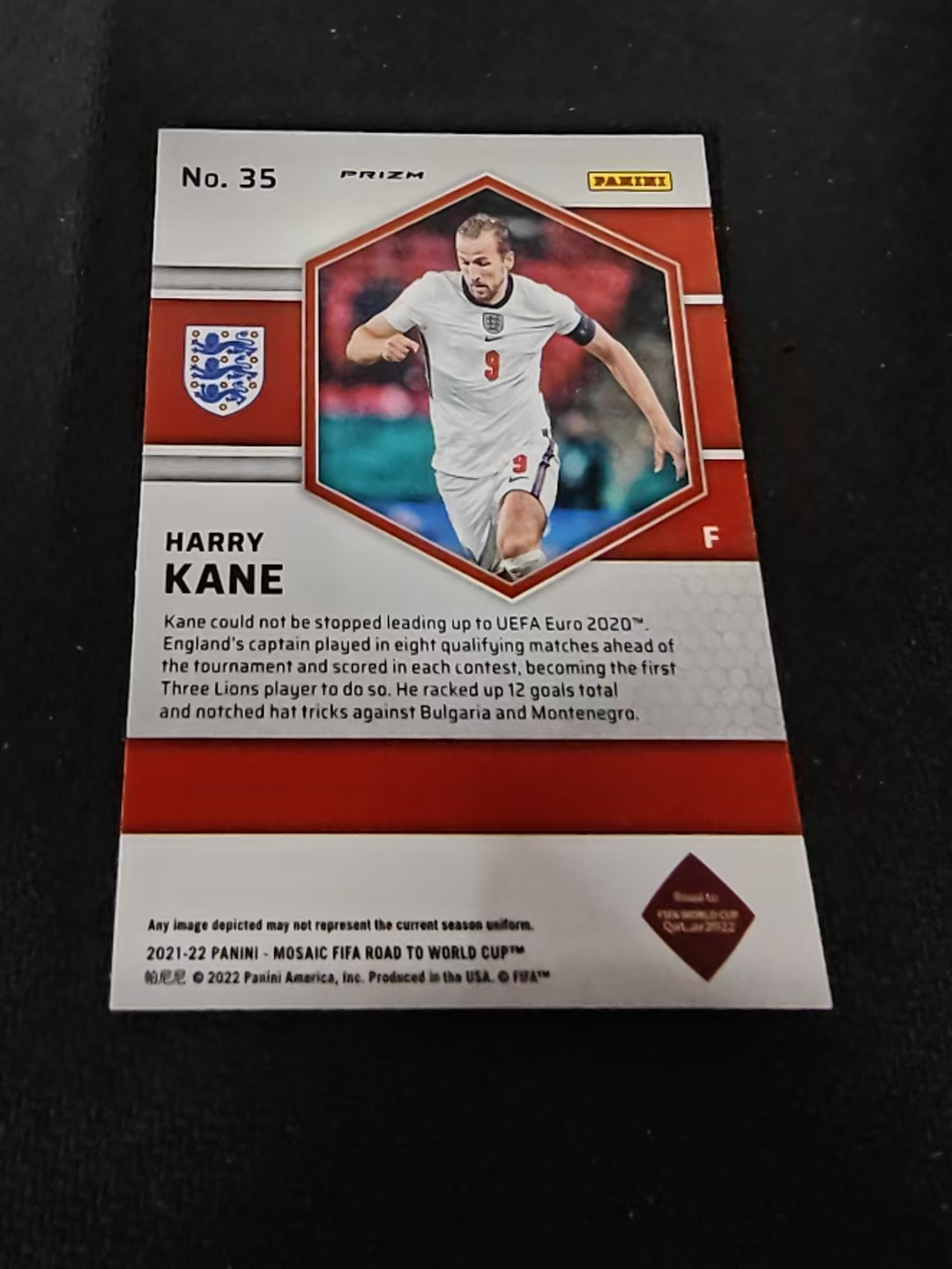 2021-22 Panini Mosaic 英格兰 热刺 拜仁 Harry Kane 哈里 凯恩 马赛克折 卡塔尔世界杯马赛克 划痕 边角瑕疵 #35