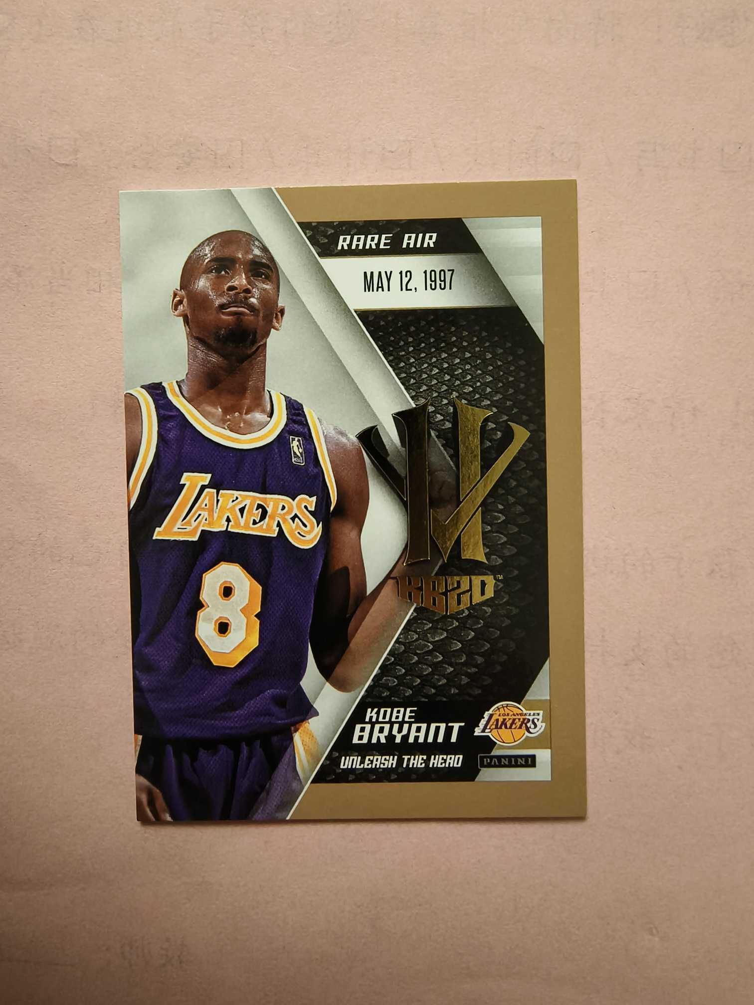 2008-09 Panini HeroVillain Kobe Bryant 科比 布莱恩特 恶棍天使 凑套必备 卡品细节如图