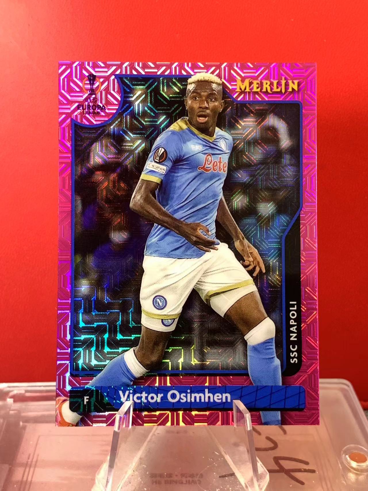(詹叔代拍)2022 Topps Merlin Victor Osimhen 欧战 梅林 那不勒斯 奥斯梅恩 072/275编 粉mo折 顺丰寄付 泰山