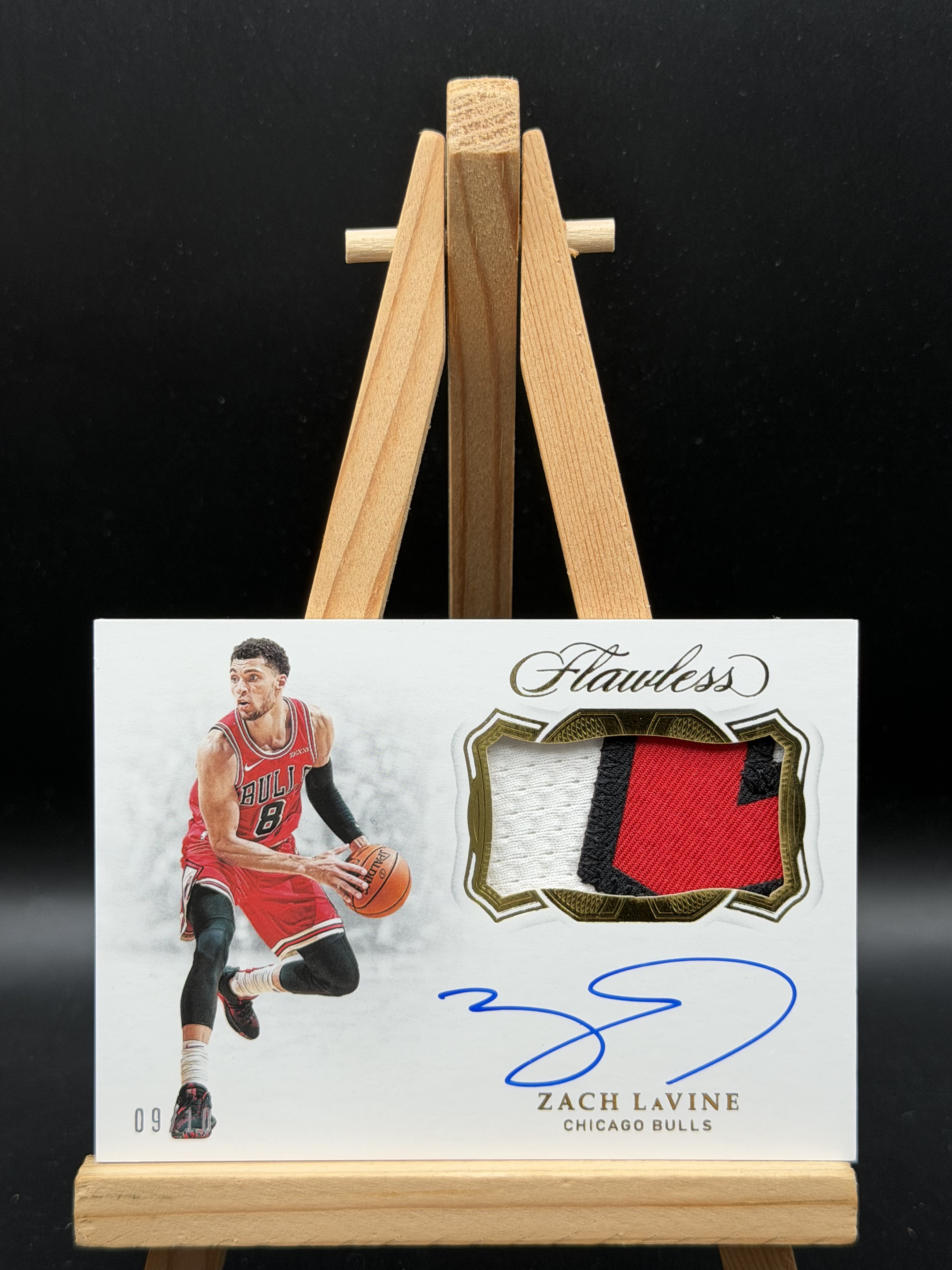 2018-19 Panini Flawless Zach LaVine 扎克 拉文 公牛 手提 PA 10编 金折 卡签 签字 GU落场 球衣物料 patch