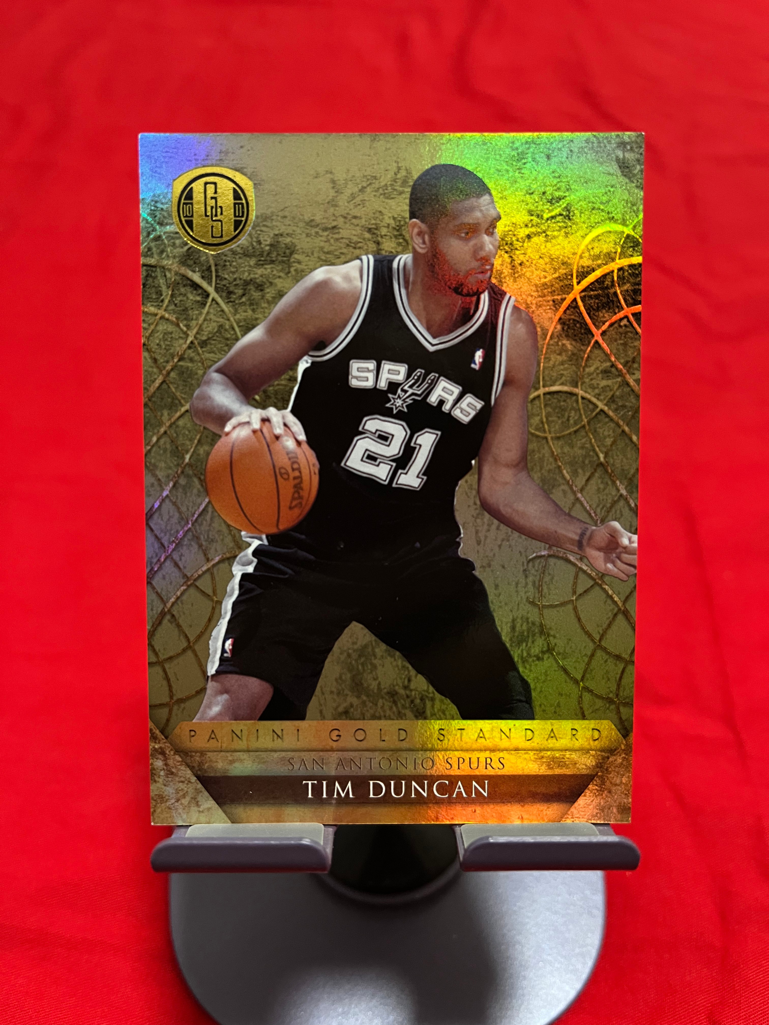 2011 Panini 老卡 老特 Tim Duncan 蒂姆 邓肯 石佛 马刺【带编 177/299 金色折射 实卡超闪 GOLD STANDARD GS】【边角瑕疵如图 介意勿拍】#1110