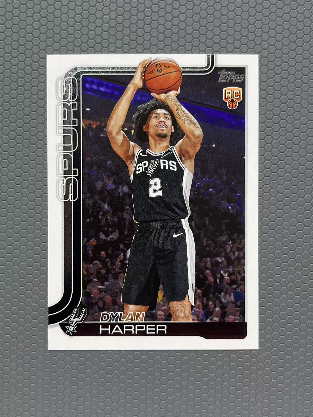 2025 Topps 迪伦·哈珀 DYLAN HARPER 马刺 新秀 RC 特卡 卡品如图-左