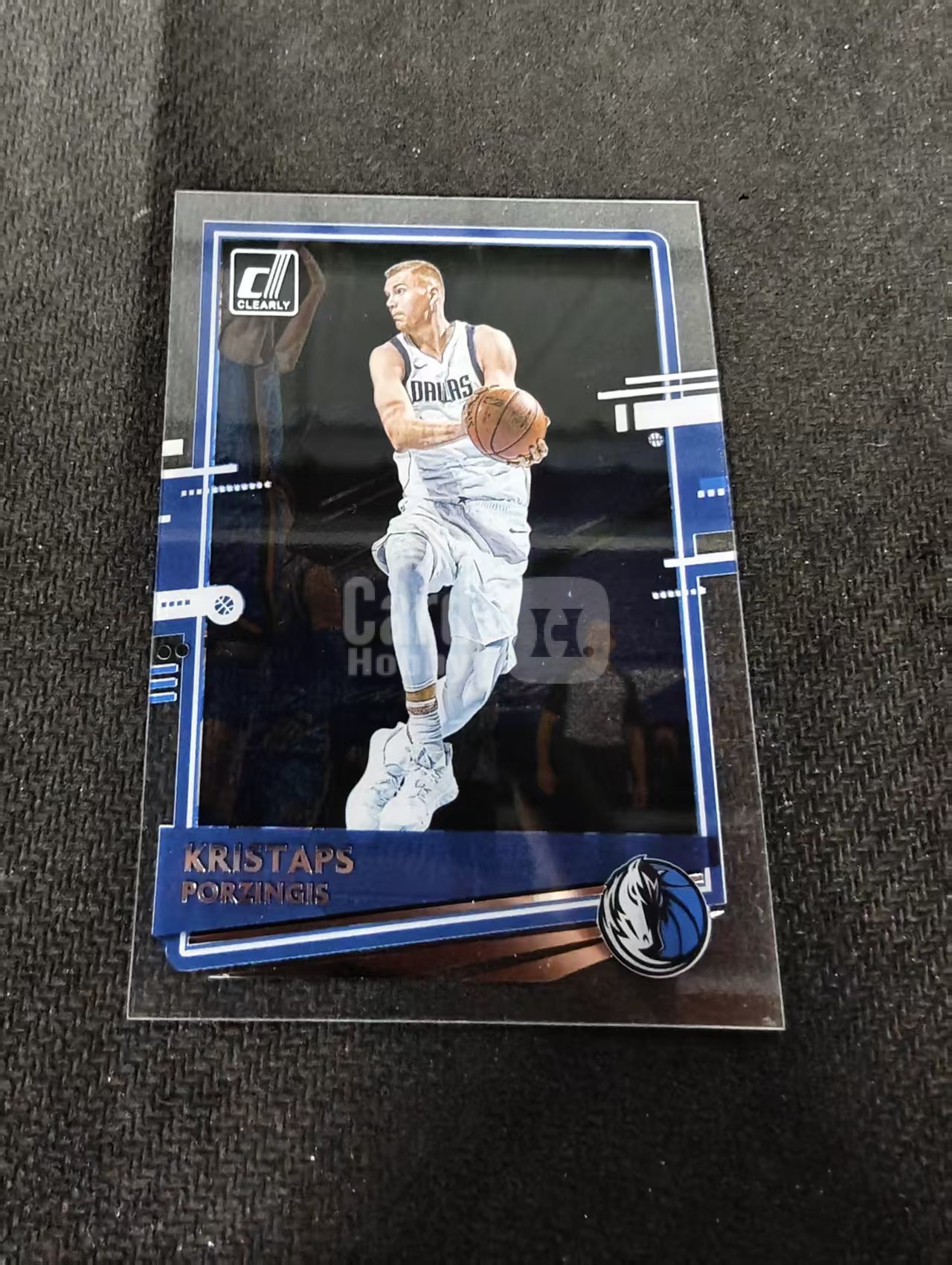 2020-21 Panini Clearly Donruss Kristaps Porzingis 独行侠 波神 波尔津吉斯 杜蕾斯 胶片 划痕 边角瑕疵 #9