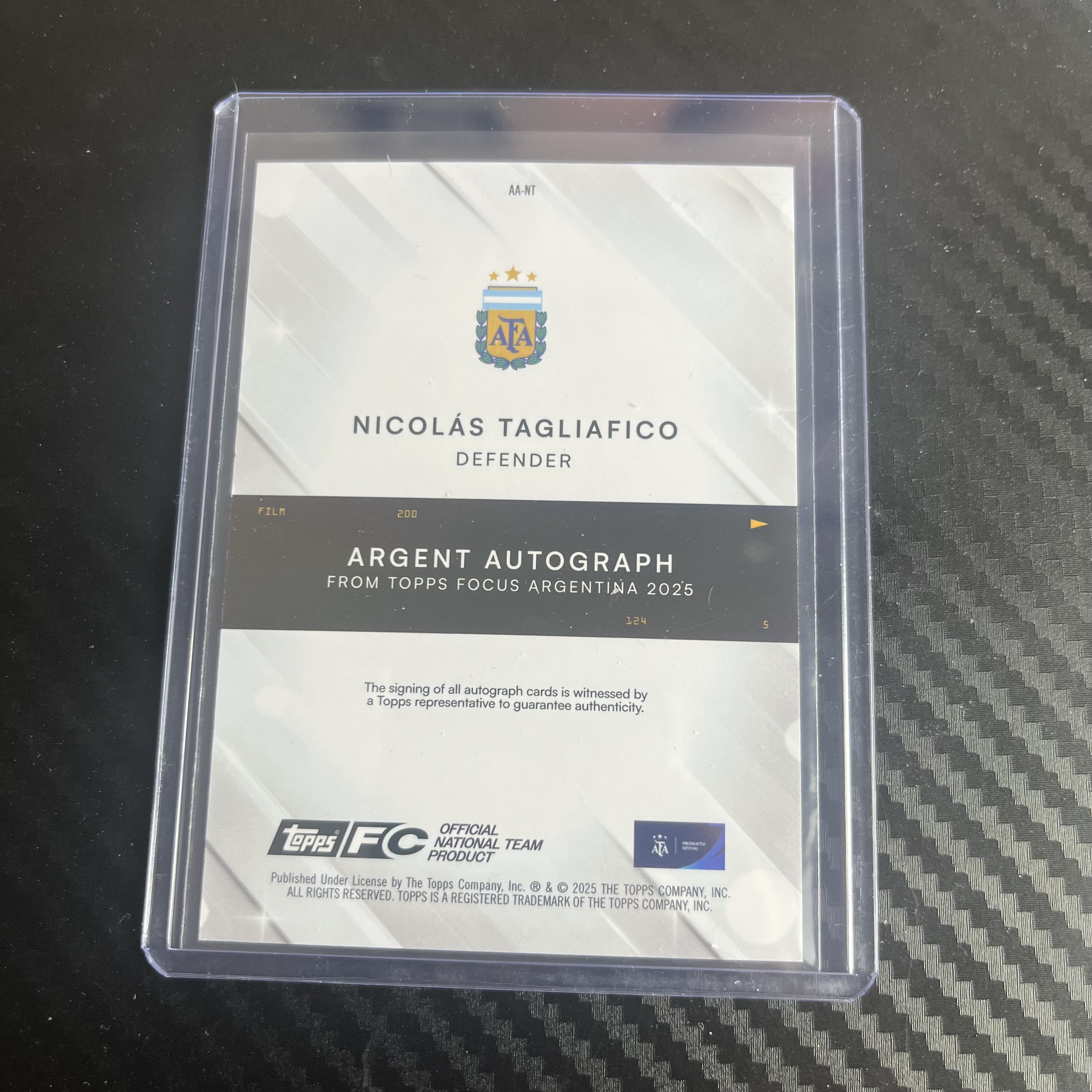 2024-25 Topps Chrome Nicolas Tagliafico 阿根廷 聚焦 塔利亚飞科 86/99编 蓝折 签字 不退不换 不累计 卡品如图 丁满代拍 小杆