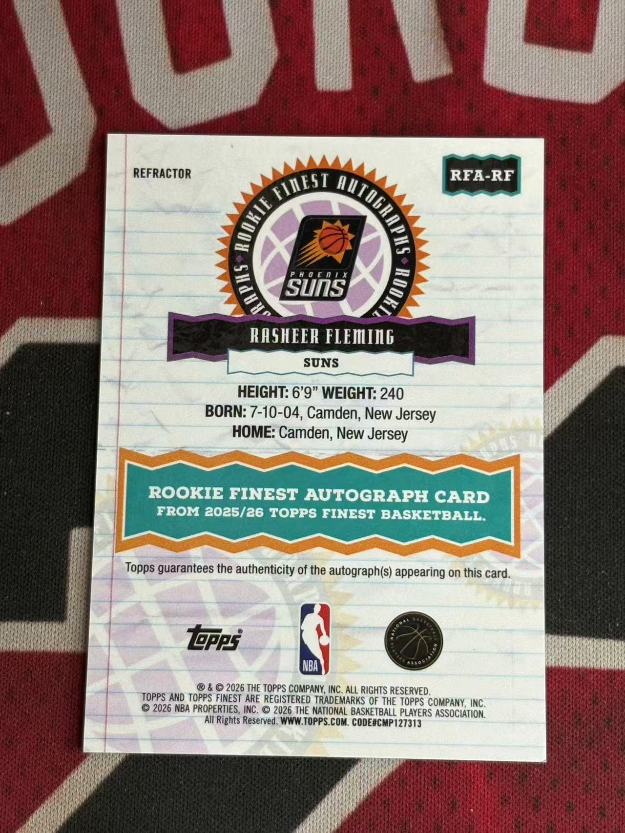 2025-26 TOPPS FINEST RASHEER FLEMING 太阳 新秀RC 拉希尔弗莱明 签字卡 新秀签 银折 折射 专收凑套必备【烂臭嘴拍卖】
