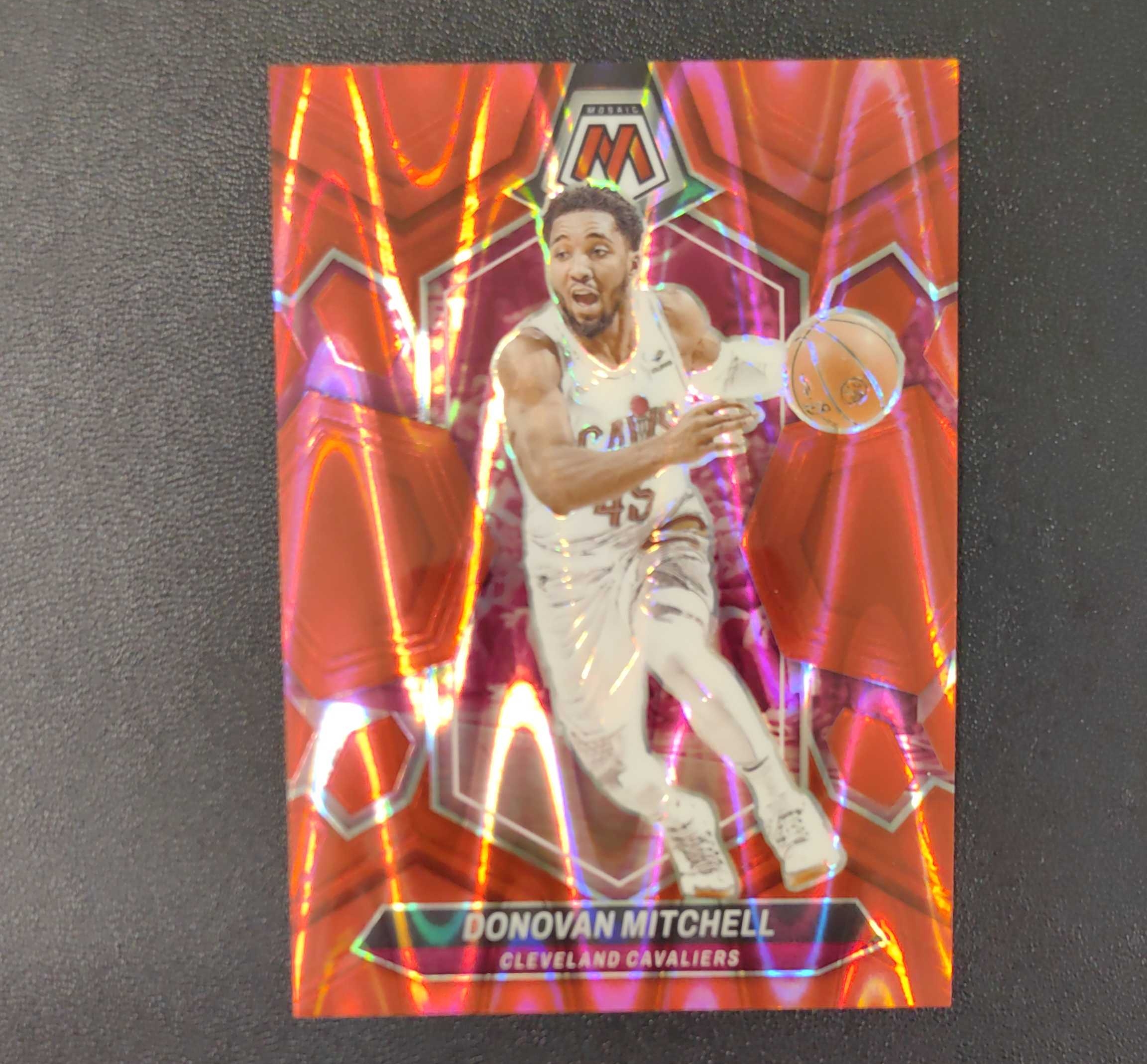 2023-24 panini Mosaic Donovan Mitchell 马赛克 骑士 多诺万 米切尔 红瀑布折 折射 /299编 首编 东契奇 sga 库里 文班亚马 詹姆斯 多张再拍
