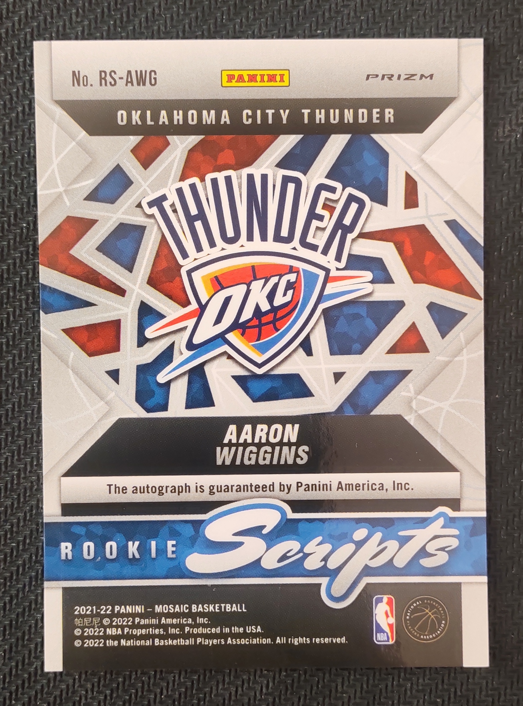 2021-22 Panini Mosaic Aaron Wiggins RC 阿隆 威金斯 维金斯 雷霆 新秀 马赛克 红波纹折 折射 签字 贴签 瑕疵如图