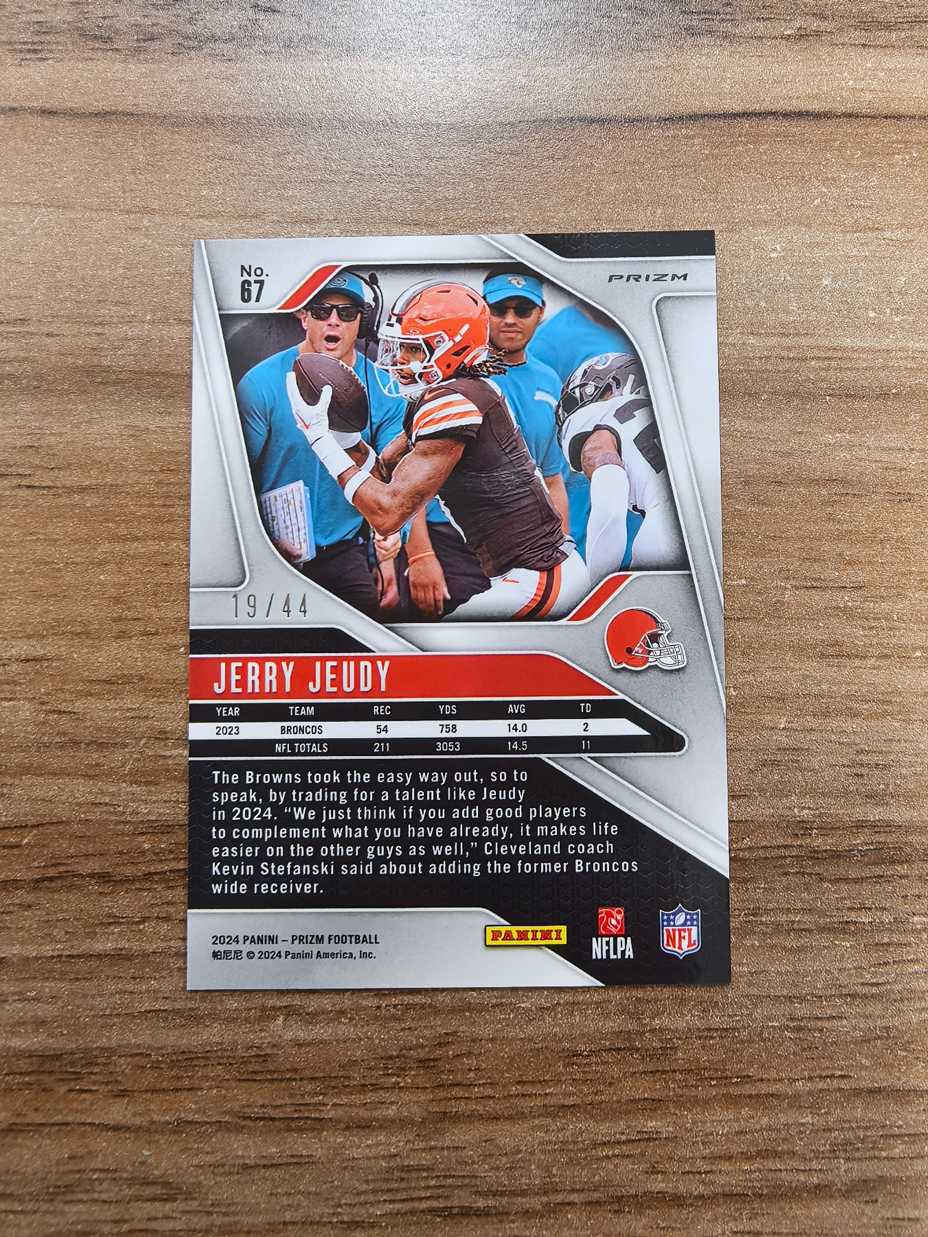 2024 Panini Prizm Jerry Jeudy PZ 橄榄球 克利夫兰布朗队 杰里朱迪 19/44编 红金折 折射 实卡精美 卡品如图 收藏必入 流浪