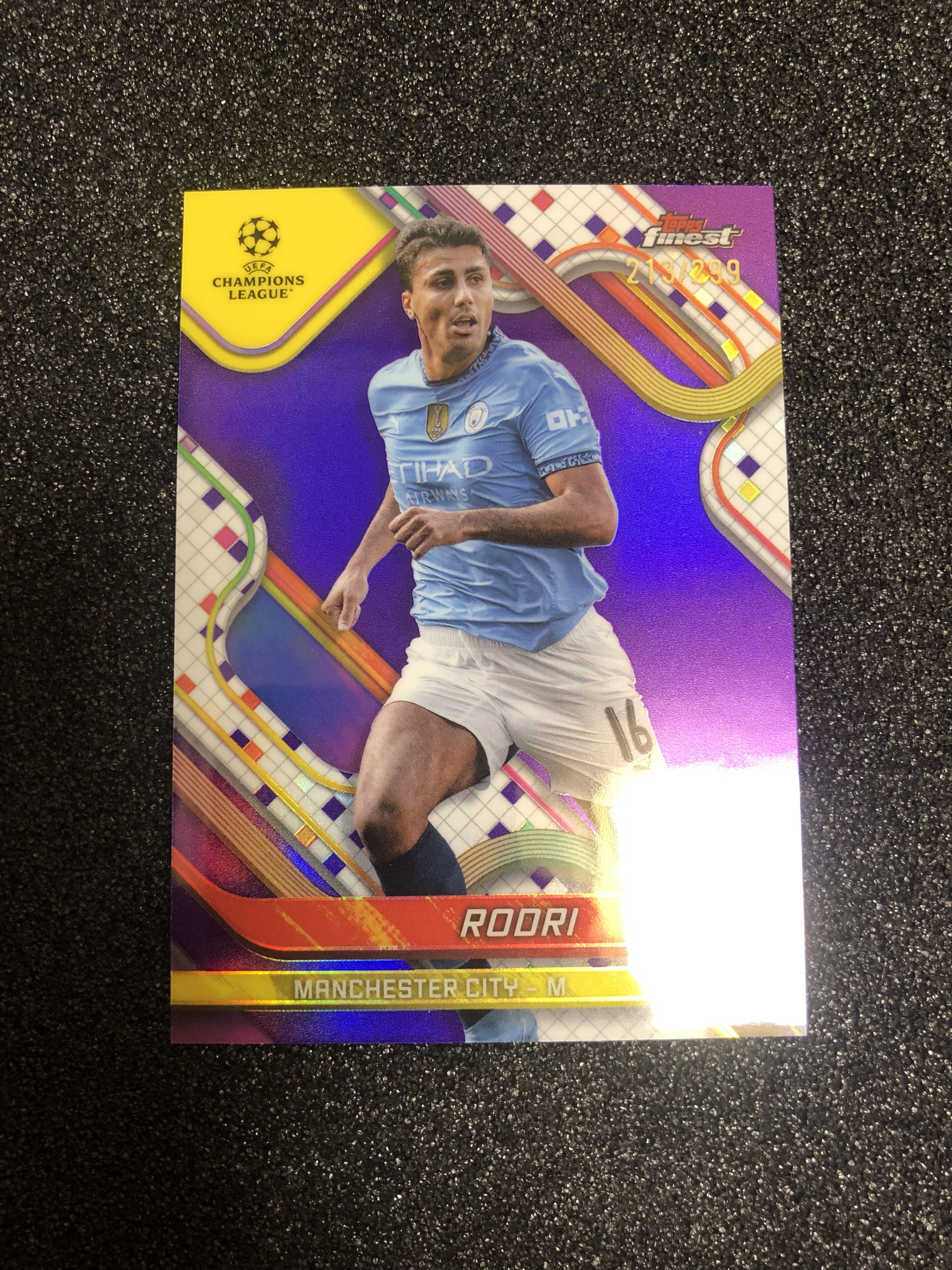 2024-25 Topps Finest rodri 欧战finest 罗德里 西班牙 曼城 299编 紫折 213/299 卡品如图 凑套收藏必备