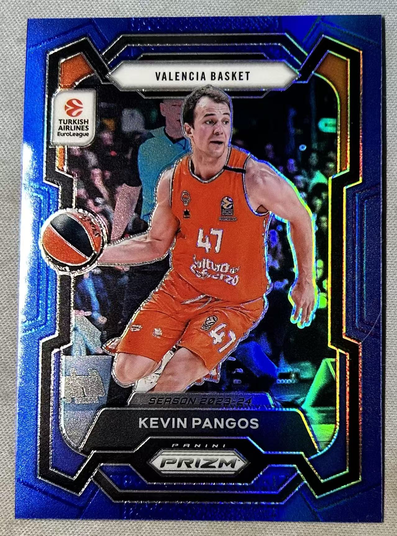 2024-25 Panini Prizm Euroleague Kevin Pangos pz 欧洲联赛 凯文 庞古斯 199编 蓝折 折射 特卡 卡品如图