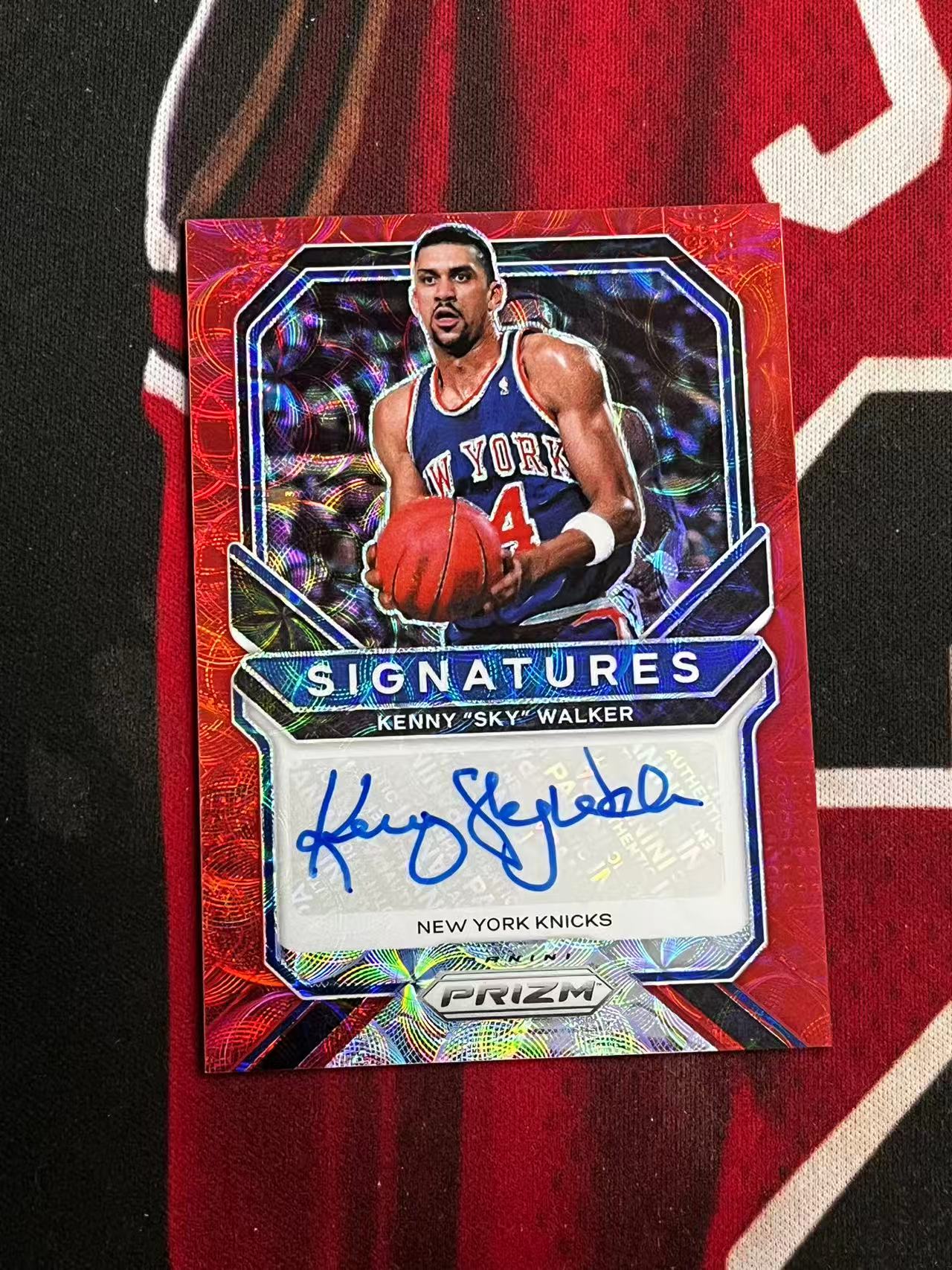 【接寄拍费率低至5%含卡淘手续费】2020-21 PANINI PRIZM PZ系列 尼克斯 天行者 肯尼沃克 签字卡 全签 红圈圈折 折射 专收凑套必备【烂臭嘴拍卖】