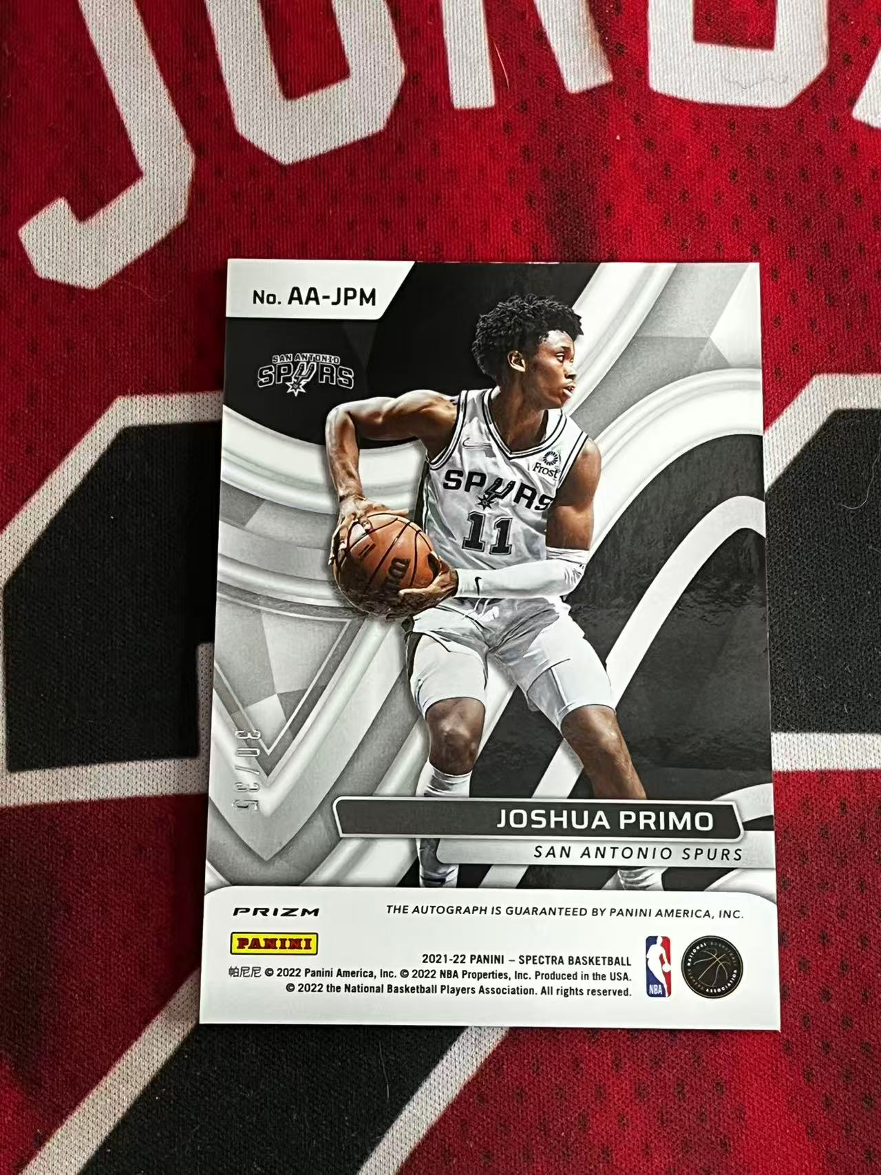 【接寄拍费率低至5%含卡淘手续费】2021-22 PANINI SPECTRA 光谱系列 马刺 新秀RC 约书亚普里莫 35编 紫笔签字卡 辐射签 紫棋盘折 折射 专收凑套必备【烂臭嘴拍卖】