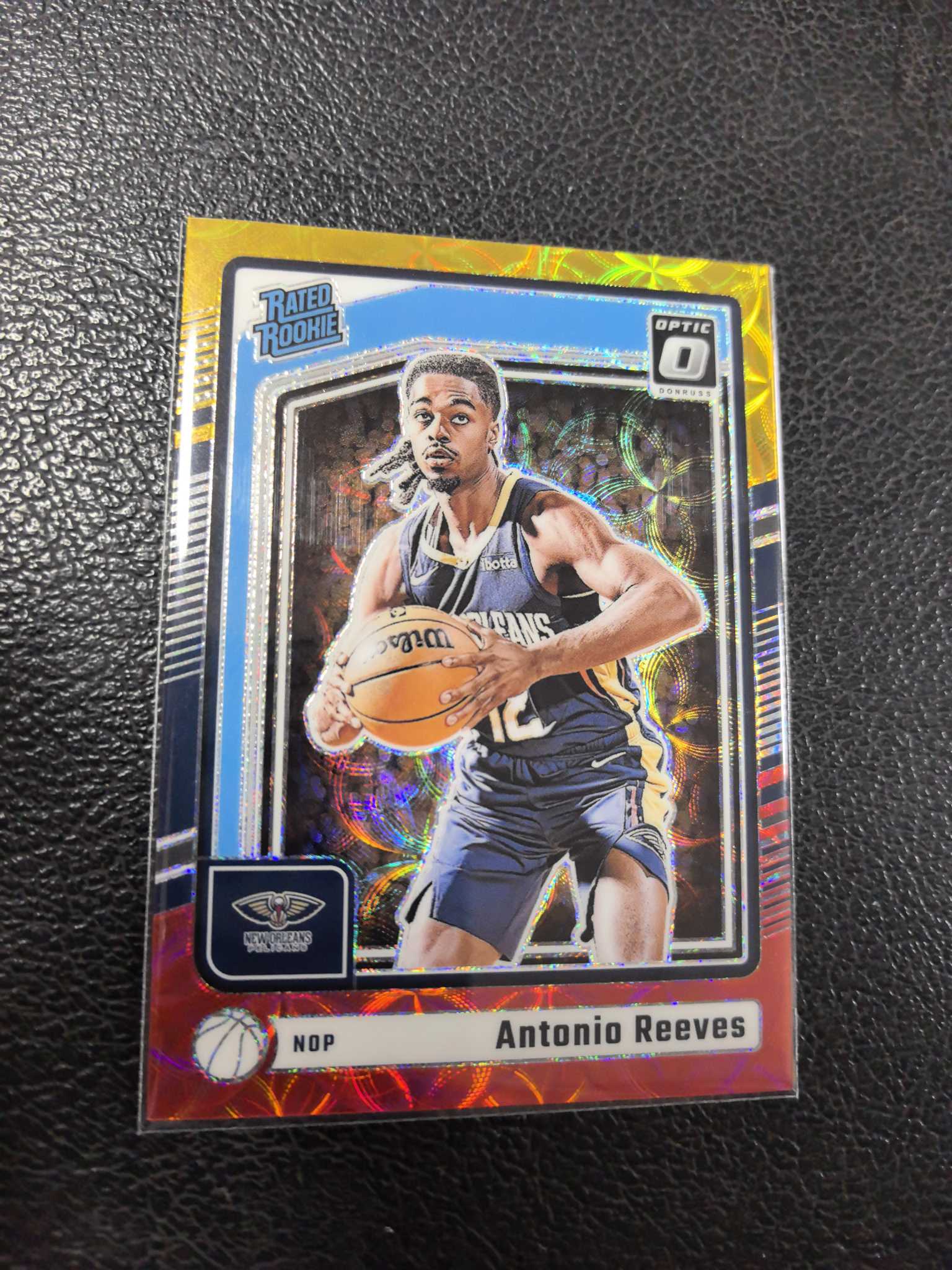 2024-25 里夫斯 99编 鹈鹕 红金 折 折射 杜蕾斯 12-2