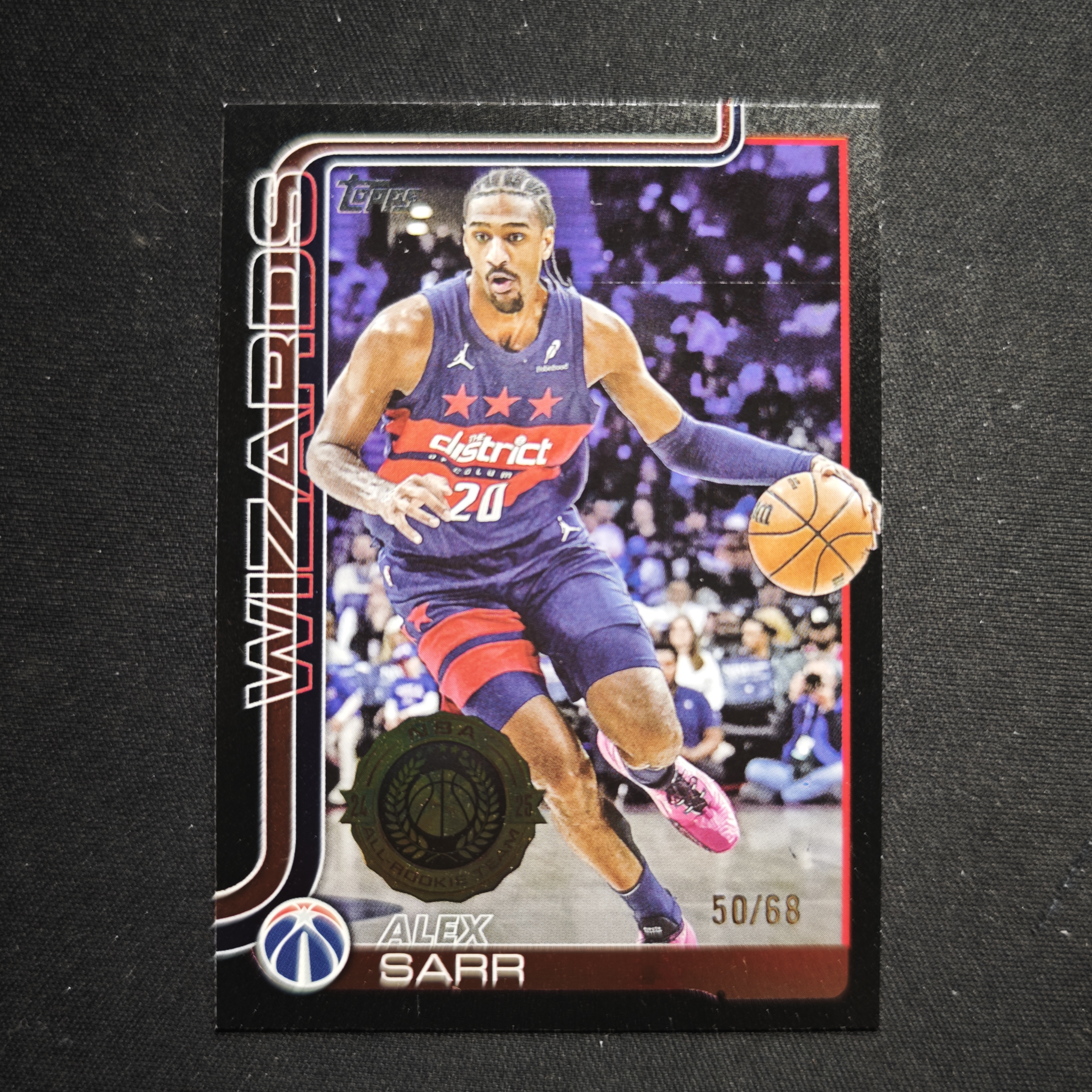 2025-26 Topps flagship Alex Sarr 旗舰系列 萨尔 奇才 68编 黑折 低编 折射 瑕疵如图【倍宗3