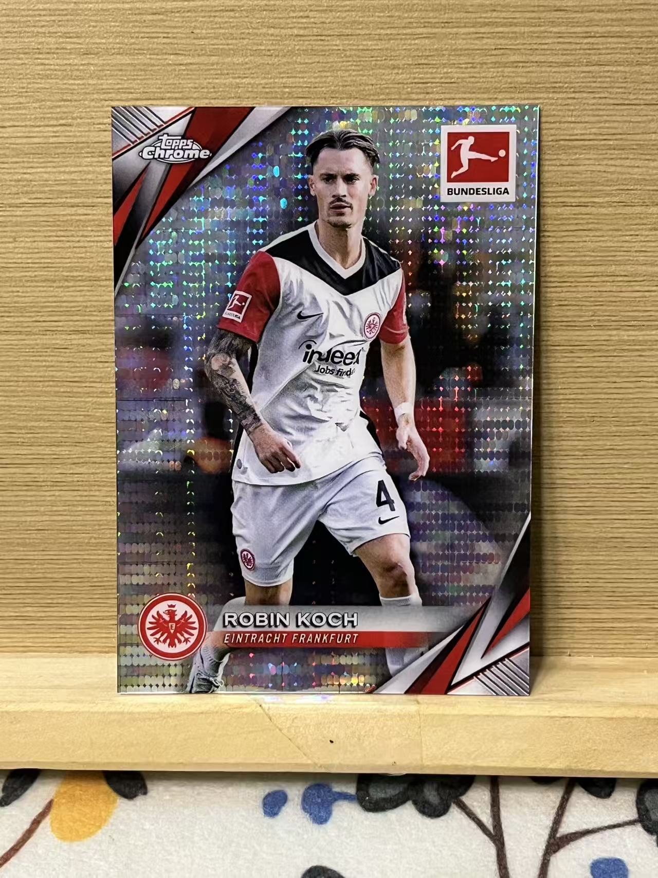 2025 Topps Chrome Robin Koch 罗宾科赫 脉冲折 法兰克福 银折 德甲 实卡精美 卡品如图 LZ9