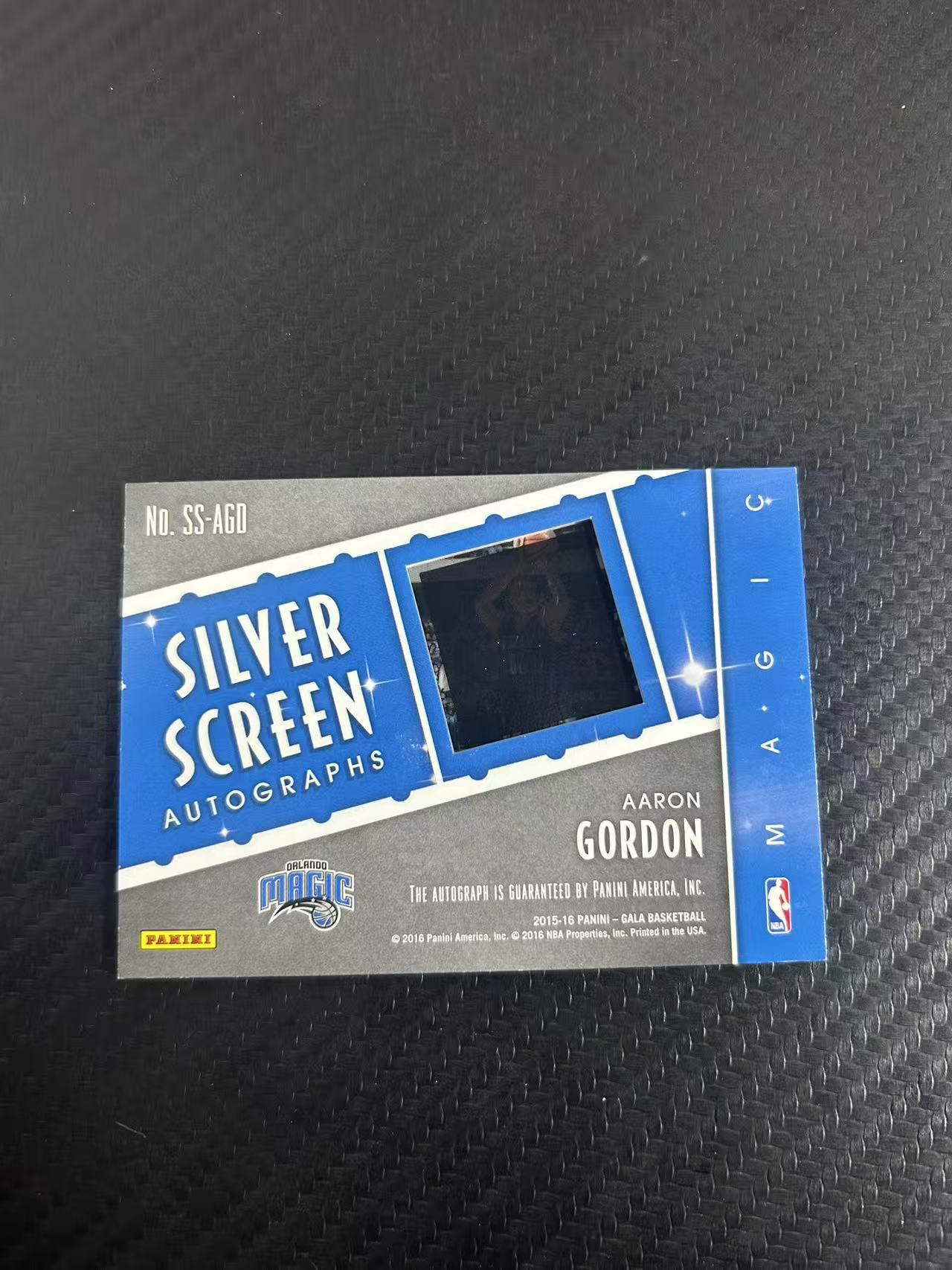 2015-16 Panini Gala Aaron Gordon #SS-AGD【灯灯拍卡】 魔术 阿隆戈登 银折 折射 签字 卡签 胶片签 扣篮王 卫冕之王 17/35编 收藏必备【雪茄】