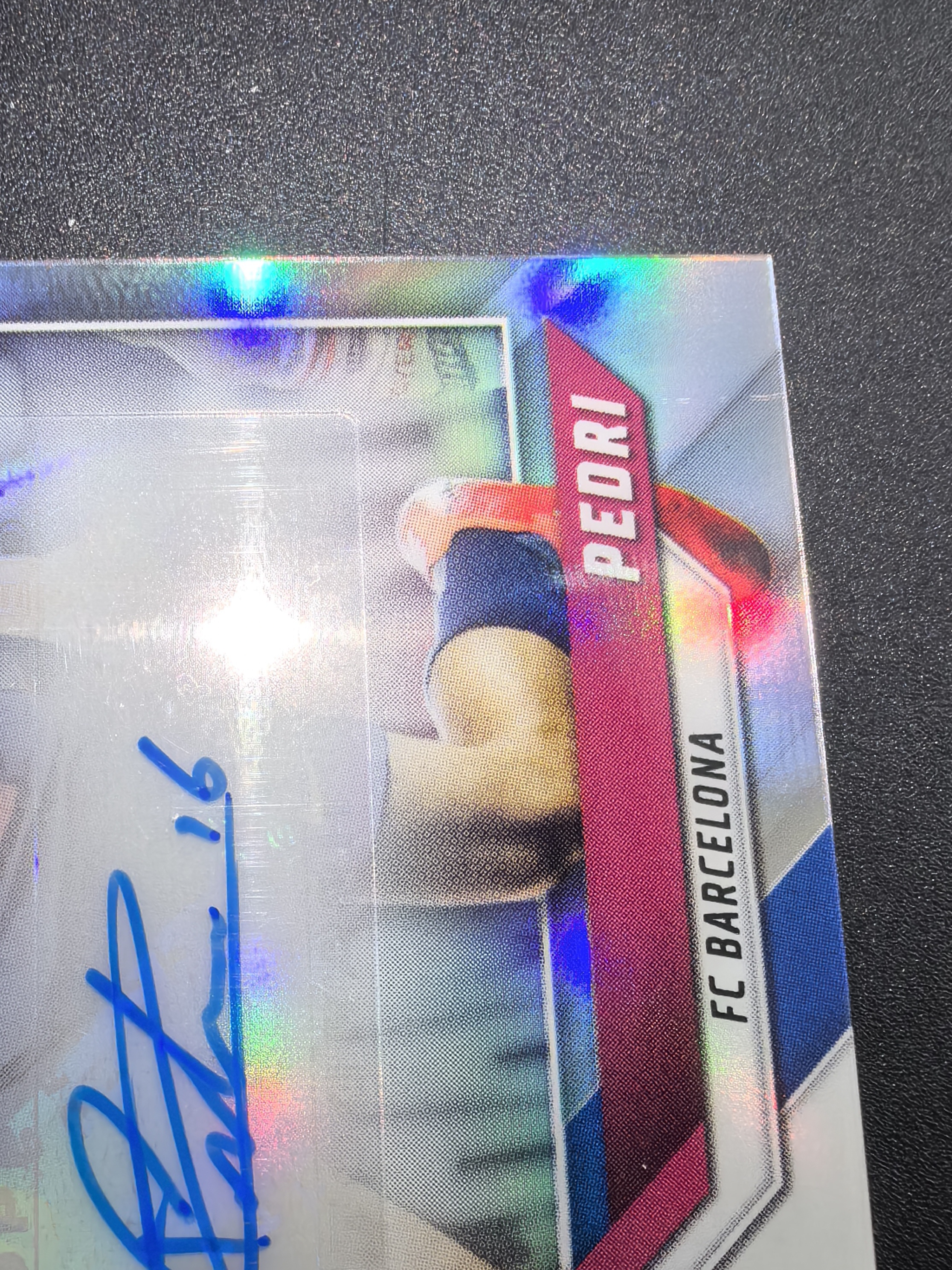 2022 Topps Chrome Pedri 【麦考拍卖】m 佩德里 欧冠tc 巴塞罗那 巴萨 签字卡 签名卡 完美签 银折射 all-star rookie 微瑕如图