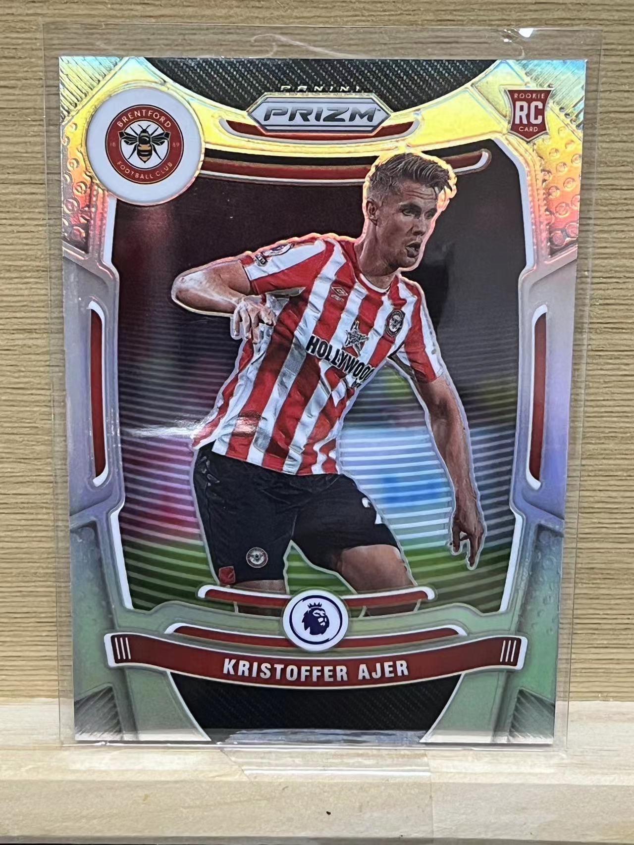 2021-22 Panini Prizm Kristoffer Ajer RC 阿杰尔 新秀RC 布伦特福德 英超 pz 银折 卡品如图 凑卡收藏必备 A21