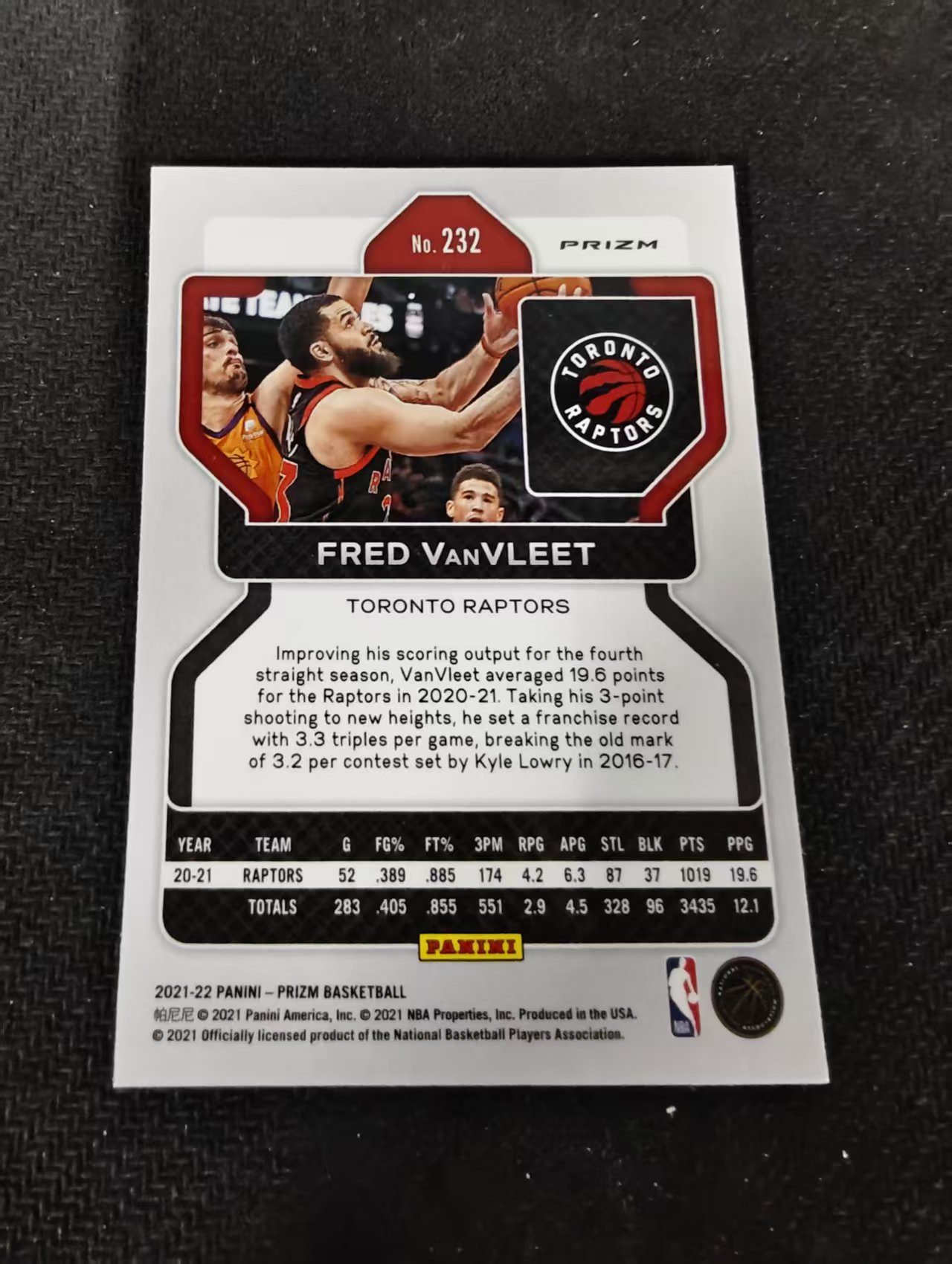 2021-22 Panini Prizm Fred VanVleet 弗雷德 范弗利特 范乔丹 猛龙 红波纹 PZ 划痕 边角瑕疵 #232