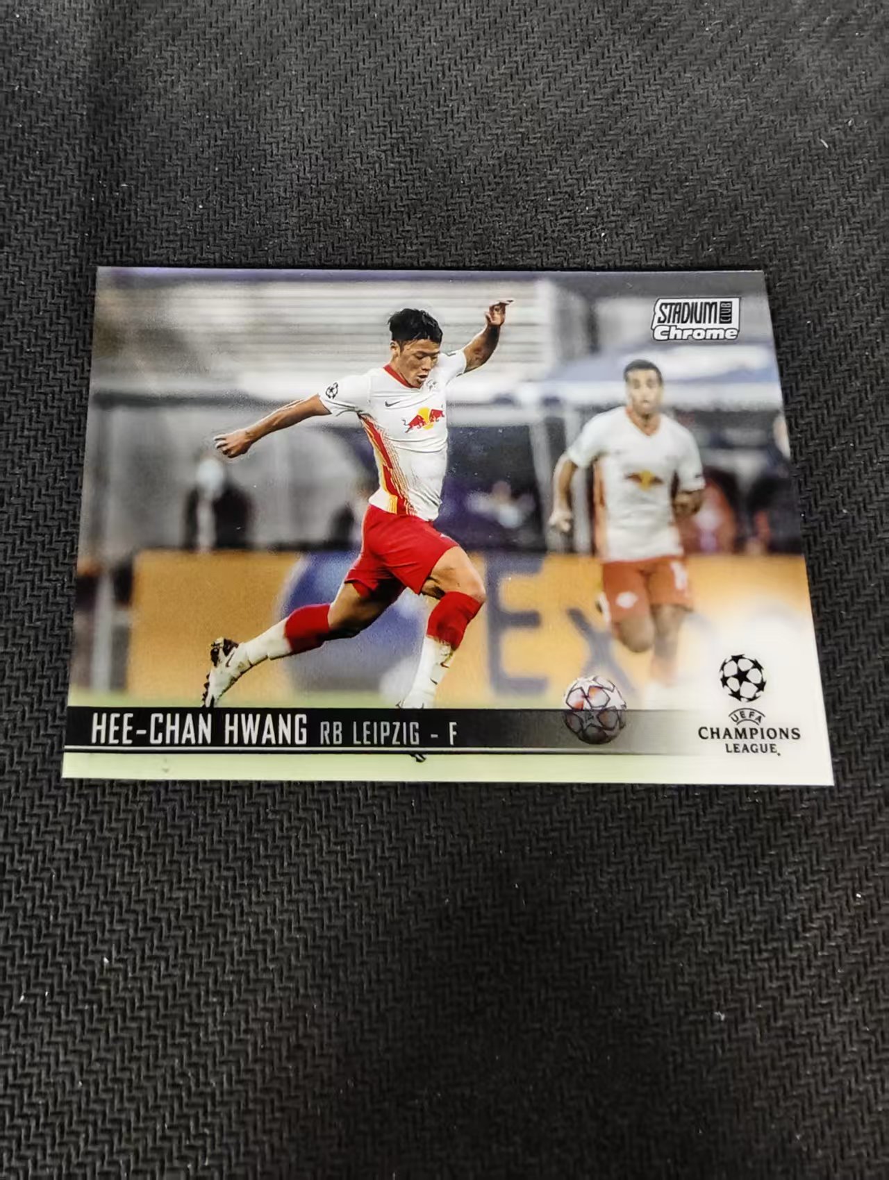 【可合并,不累计】2021 Topps Stadium Club Chrome Hwang Hee Chan 黄喜灿 黄熙灿 竞技场 欧冠 划痕 边角瑕疵 #95