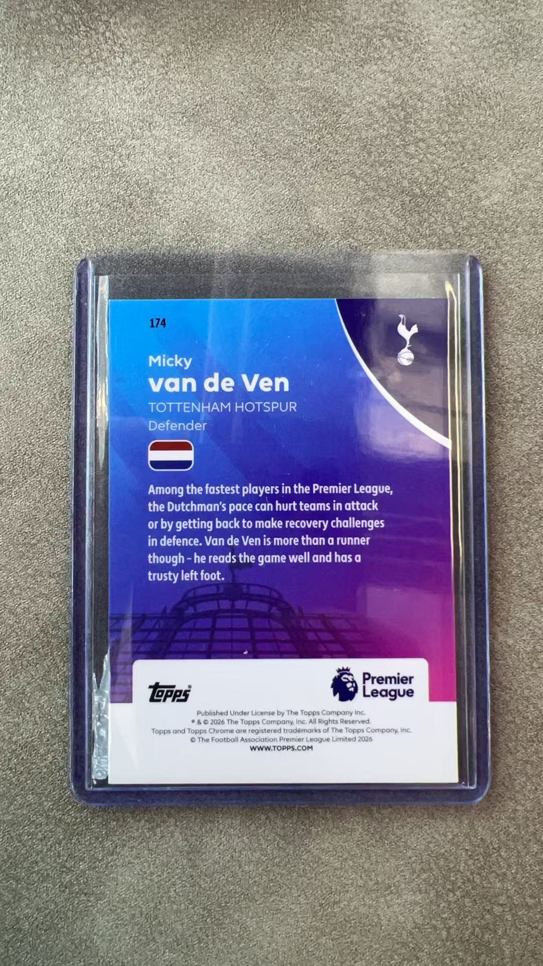 4202【330球星卡实体店代卖】2026 Topps Chrome 英超 MICKY VAN DE VEN 范德文 热刺 蓝折 140/150编 仅顺丰寄付(茶水主管)