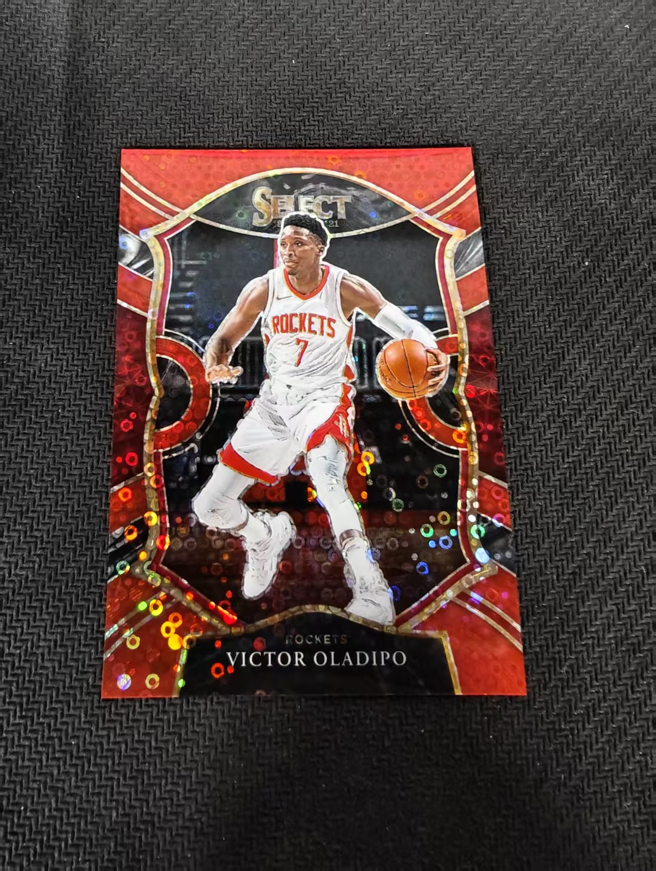 【汽水拍卖】2020-21 Panini Select Victor Oladipo 奥拉迪波 火箭 泡泡折 49编 边角微瑕