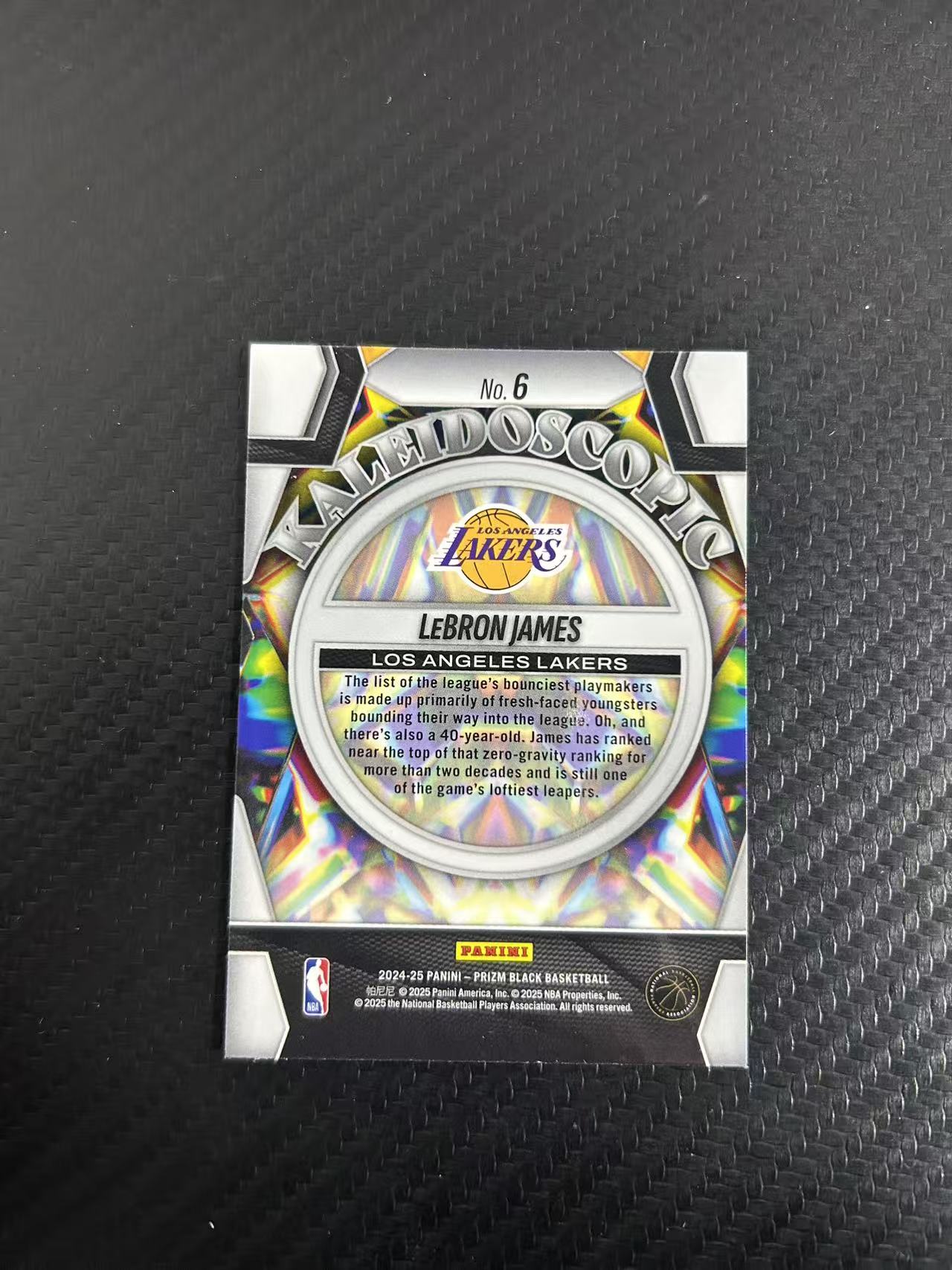 2024-25 Panini Prizm Black LeBron James #6【灯灯拍卡】 pz 小皇帝 勒布朗詹姆斯 折射 万花筒 湖人 特卡 联盟第一人 老当益壮 收藏必备【暴走】