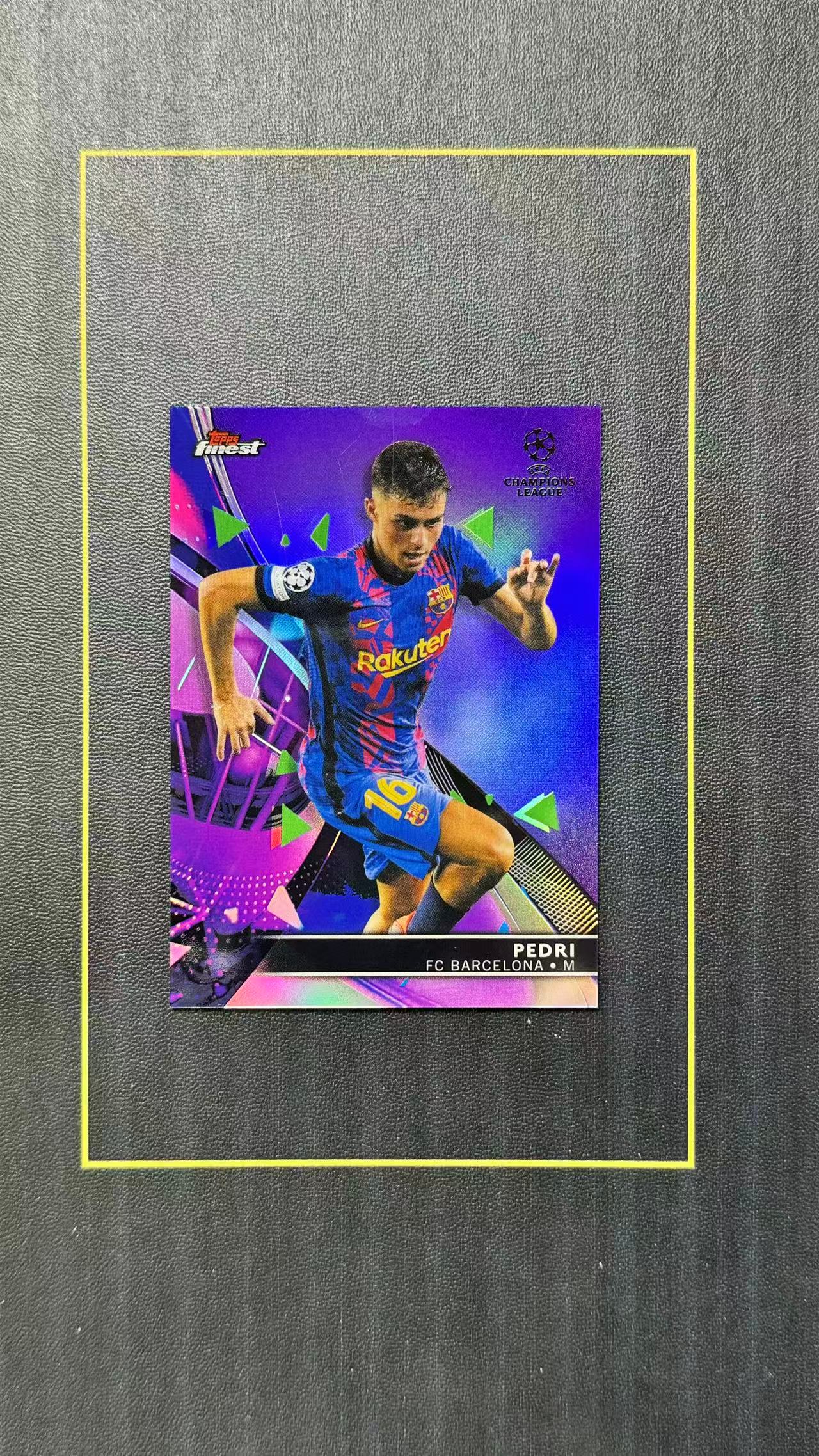 2022 Topps Finest Pedri 巴萨 巴塞罗那 佩德里 299编 紫折 折射【元气弹代卖】10【疯狂】