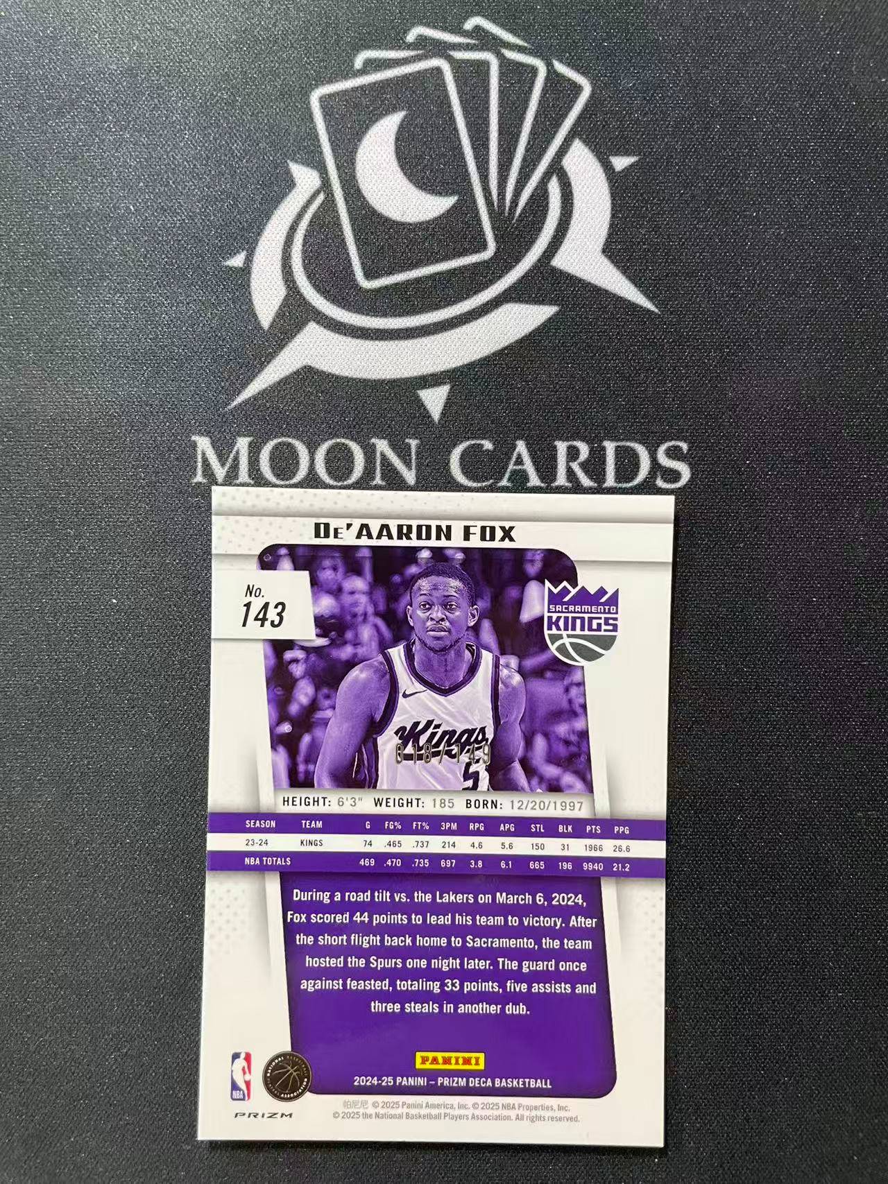 【梦卡拍卖】2024-25 Panini Prizm De'Aaron Fox 国王 达龙 福克斯 小狐狸 deca 蓝折 149编 折射 细节如图 #PD# 多多