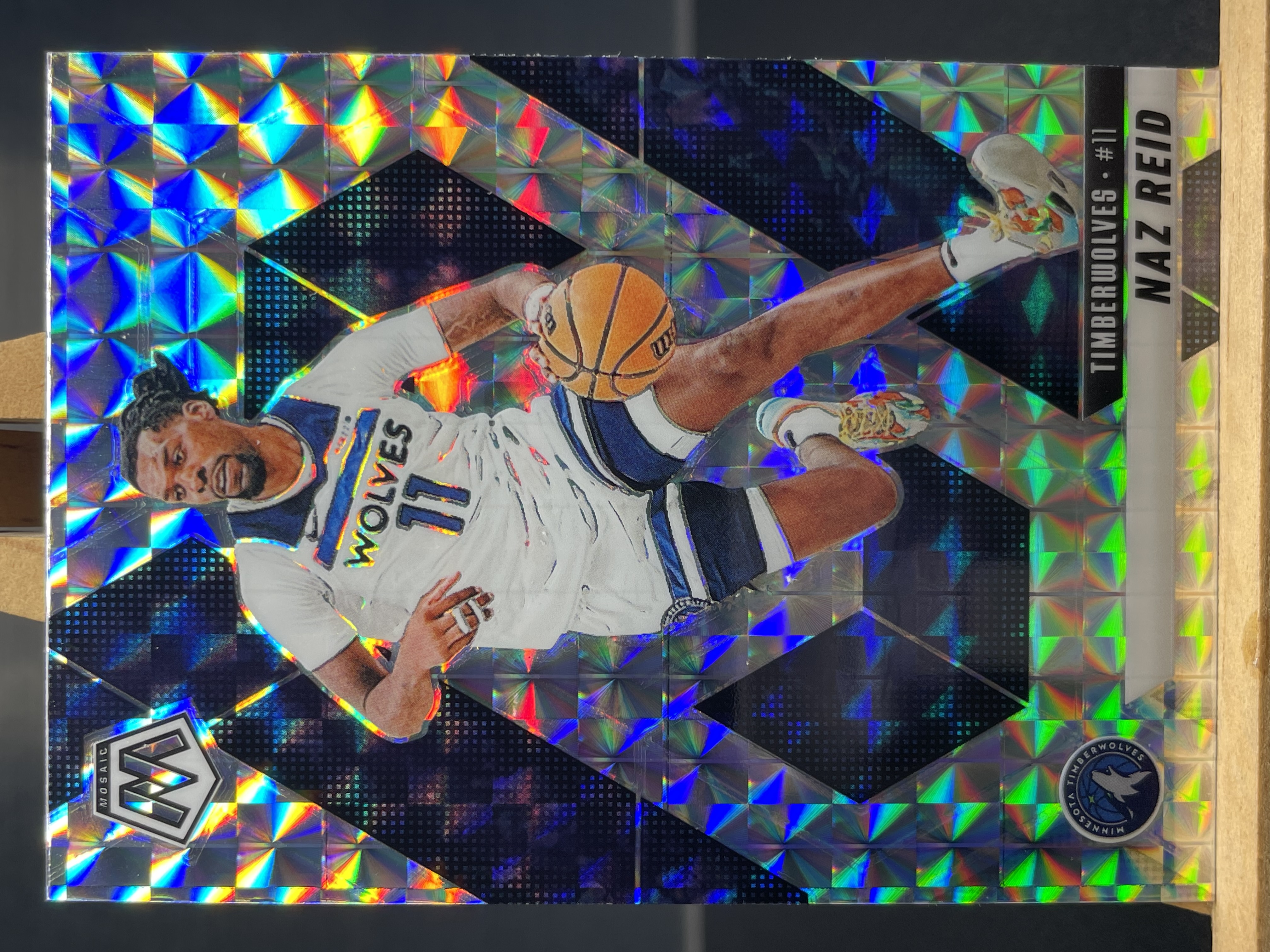 (B8) 2024-25 PANINI 马赛克 折射 纳兹 里德 森林狼  近期大热球星  收藏凑套必备 卡品如图 ！！！