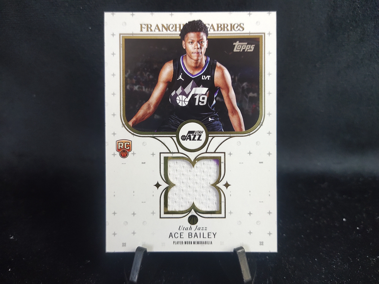 1-26 wgognn 31 【钢蛋儿拍卖】 topps 2025-26 Basketball Flagship 爵士  RC 新秀 Franchise Fabrics 球衣 埃斯 艾斯 贝利 Ace Bailey 卡品如图