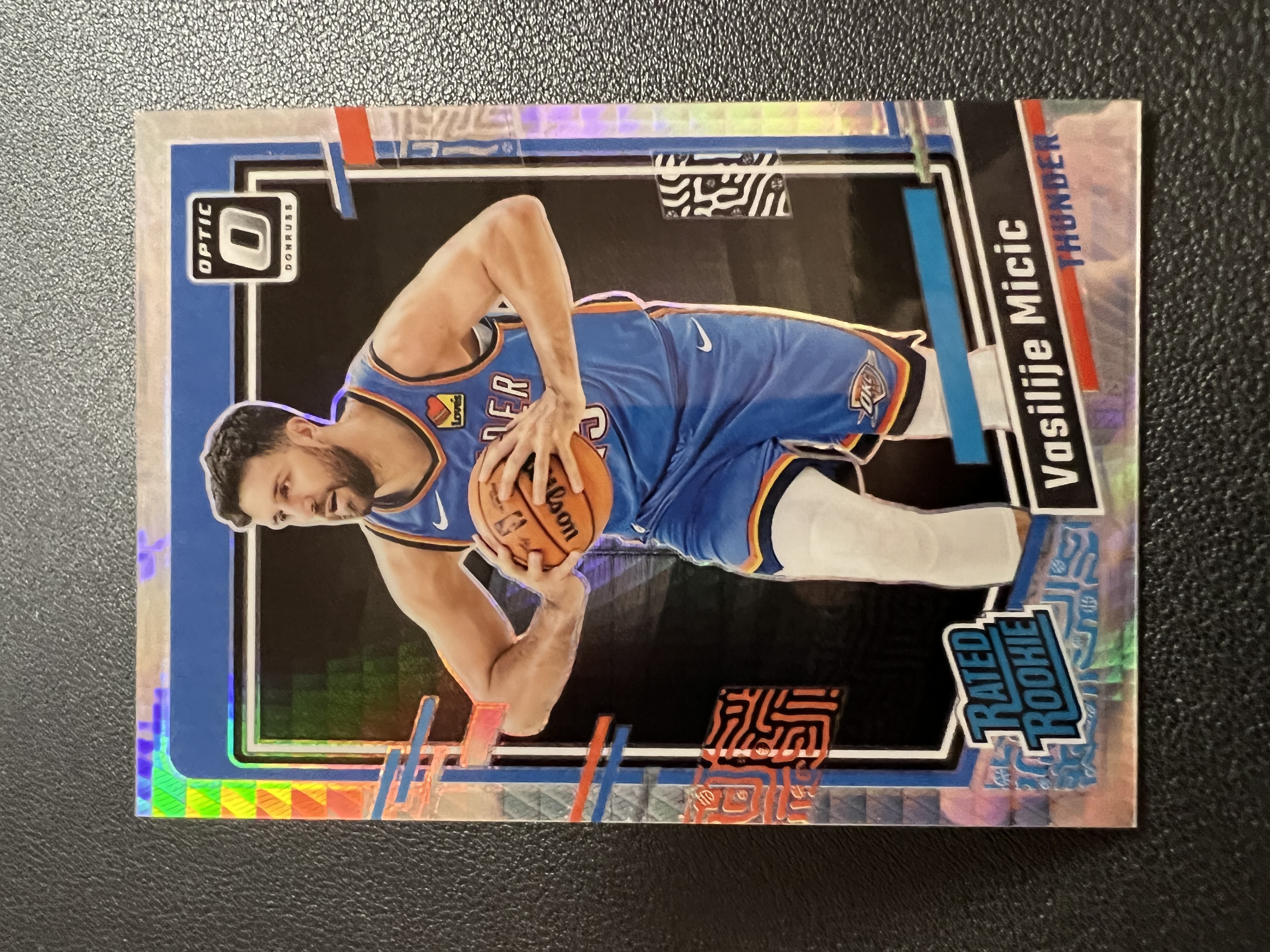 2023-24 Panini Donruss Vasilije Micić RC 【星佑代卖】杜蕾斯 雷霆 新秀 瓦西里耶 米西奇 8/8编 尾编 龙鳞折 收藏必备 航