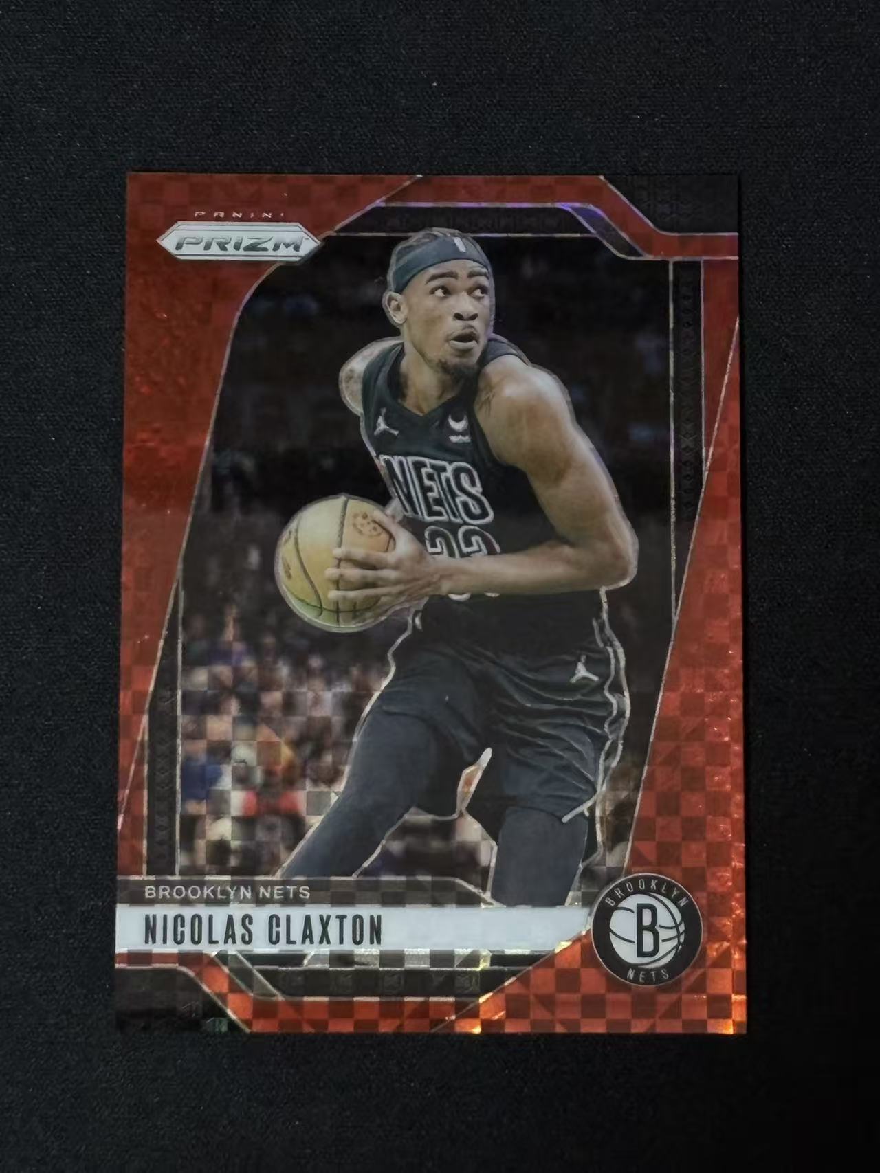 2024-25 Panini prizm Nicolas Claxton 【磊子球星卡】 篮网 尼古拉斯 克拉克斯顿 PZ 红格子折 折射 75编 瑕疵见图