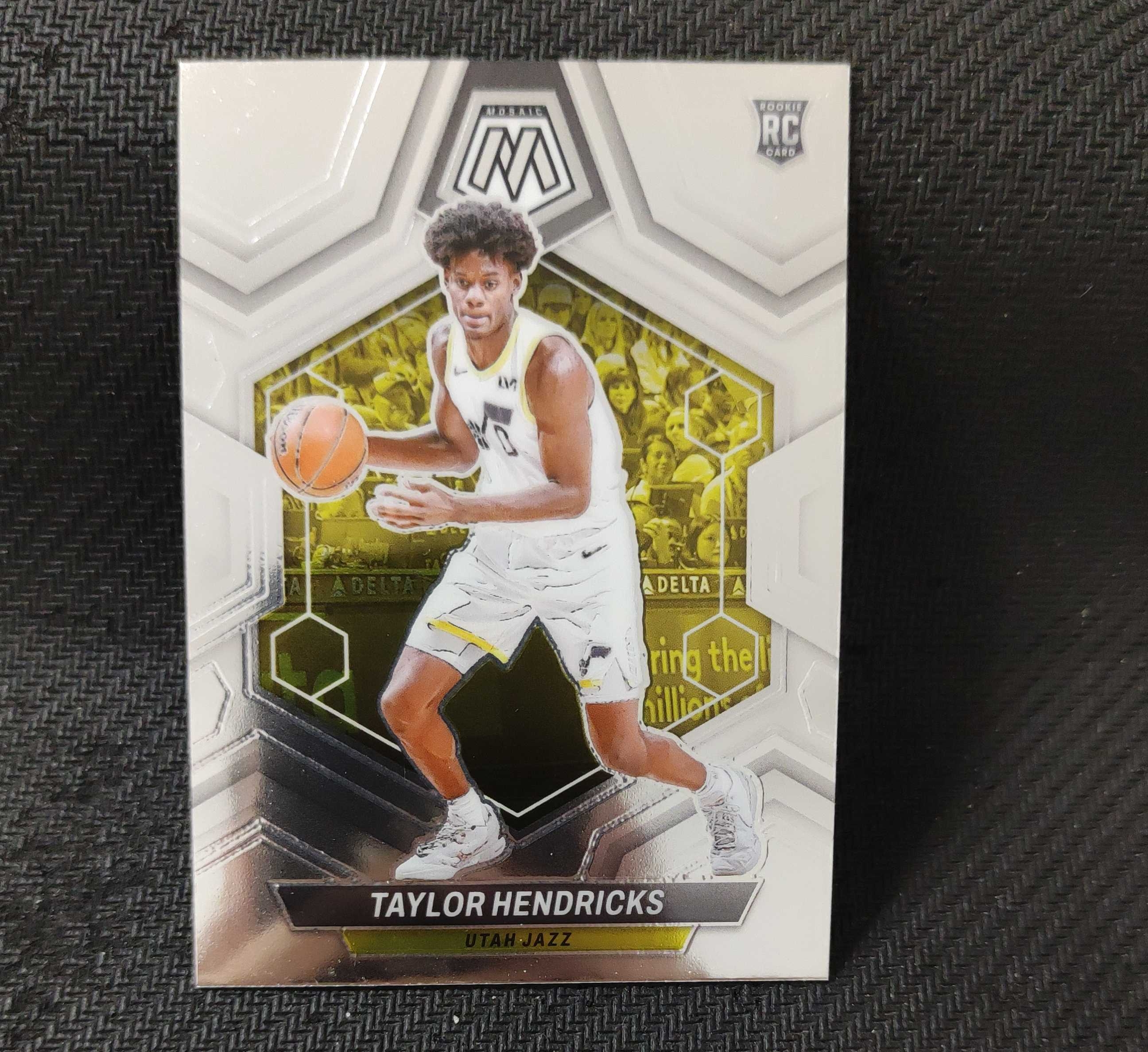 2023-24 Panini Mosaic Taylor Hendricks RC 泰勒 亨德里克斯 新秀rc 爵士队 no.221 收藏必备 可累计 接代卖