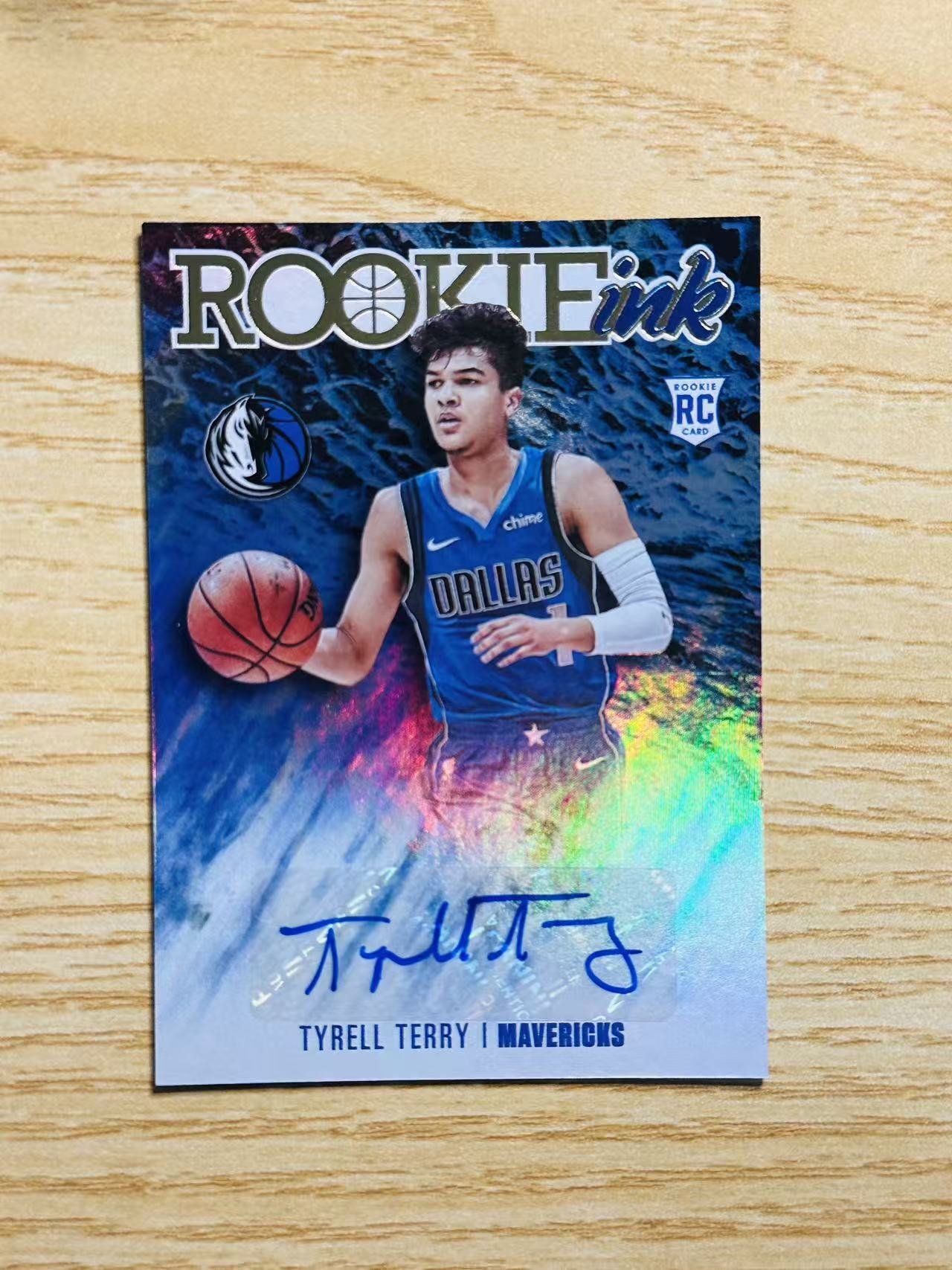 2020-21 Panini Hoops Tyrell Terry RC #RI-TTY 蒂雷尔 特里 独行侠 新秀年 签字