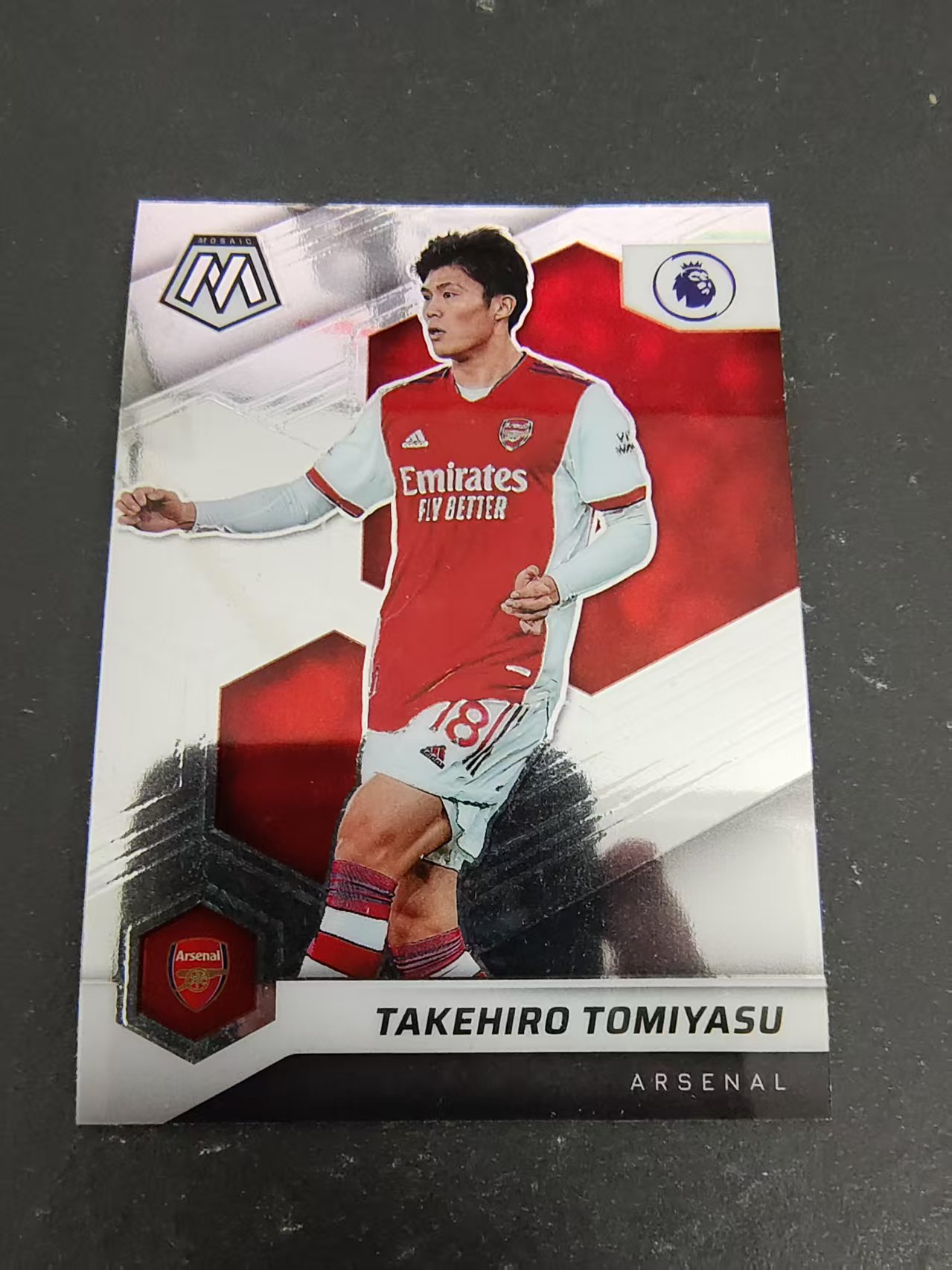 【可合并,不累计】2021-22 Panini Mosaic Takehiro Tomiyasu 英超 马赛克 富安健洋 阿森纳 日本主力 划痕 边角瑕疵 #70