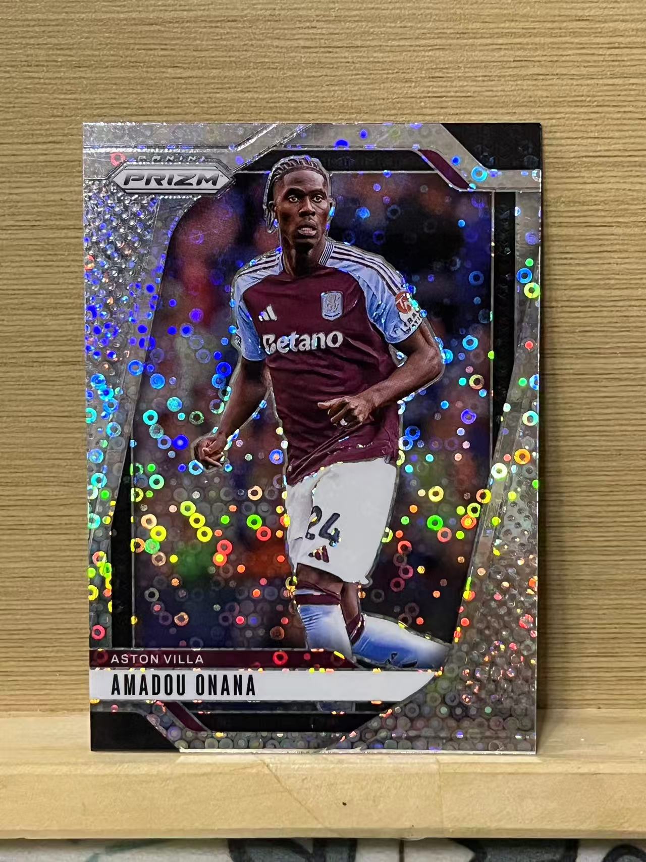 2024-25 Panini Prizm Amadou Onana 阿马杜 奥纳纳 泡泡折 阿斯顿维拉 英超 银折 实卡精美 收藏必备 LZ1