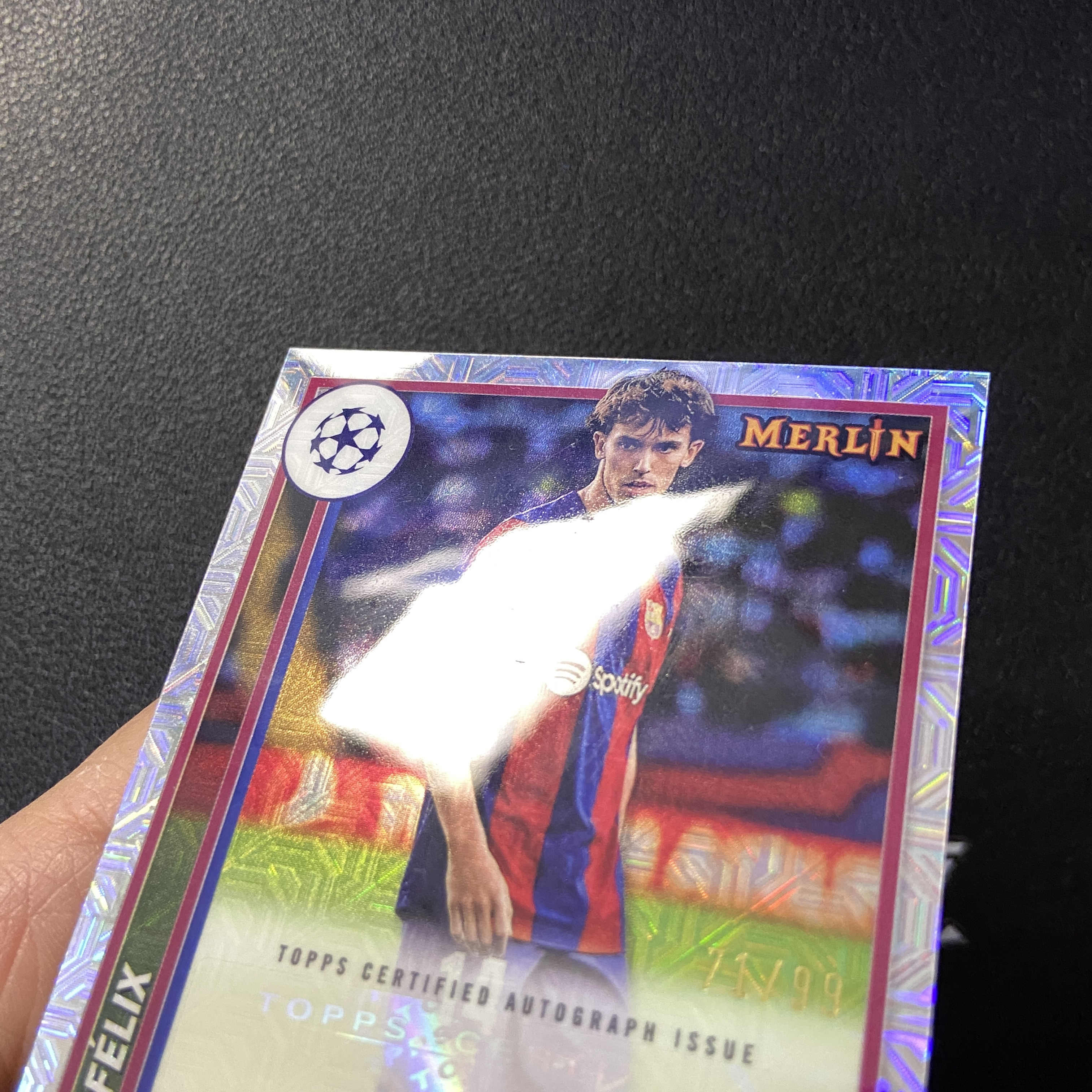 【拔脚代卖】2023 Topps Merlin 梅林 欧冠 Joao Felix 菲利克斯 巴萨 马竞 葡萄牙 签字 迷宫折 71/99编收藏必备 瑕疵如图|拔脚白头H40