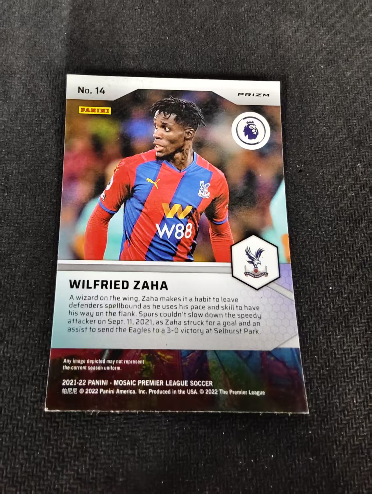 2021-22 Panini Mosaic Wilfried Zaha 马赛克 英超 水晶宫 扎哈 特卡 马赛克折 划痕 边角瑕疵 #14