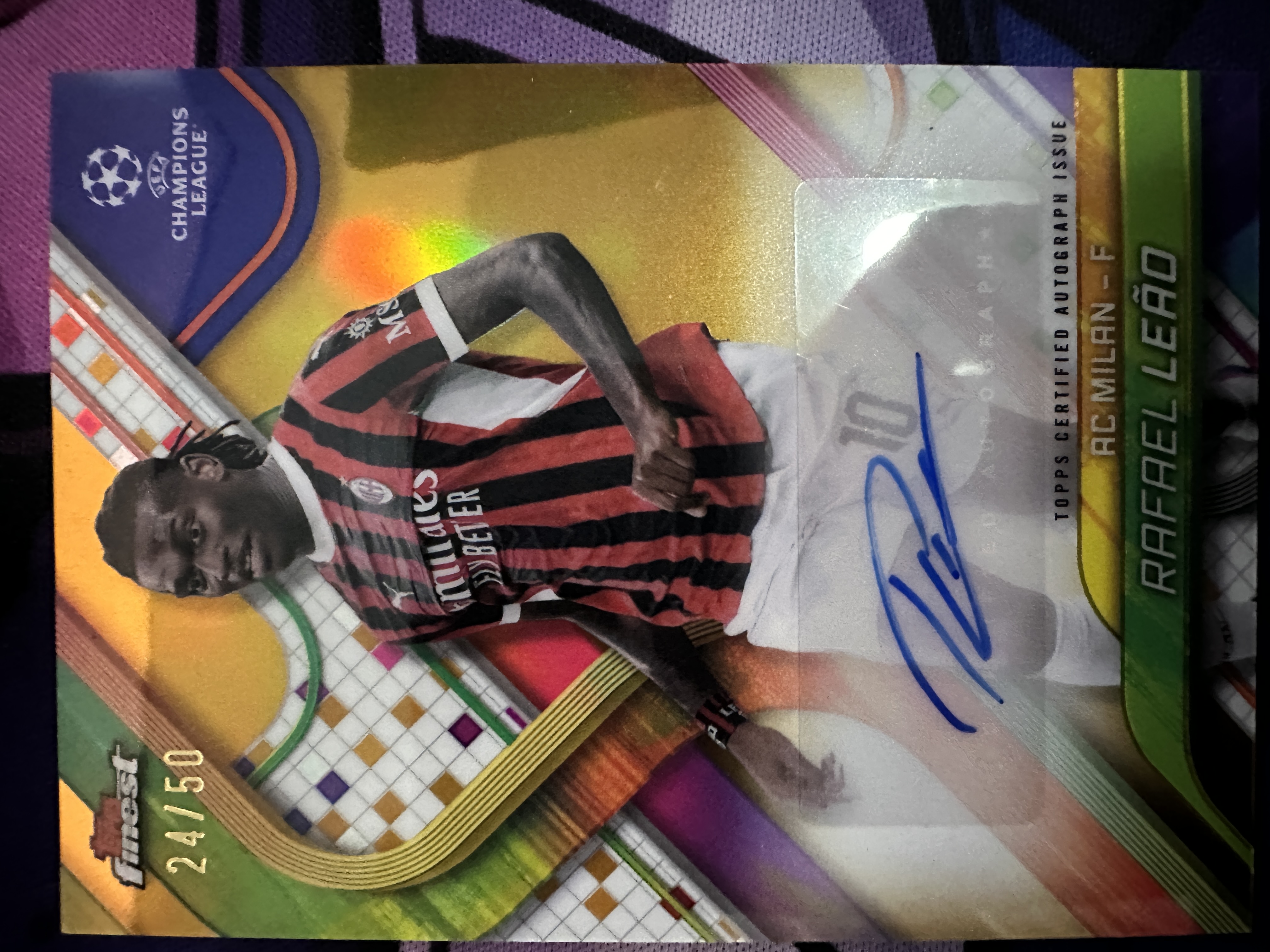 2025 Topps Finest Rafael Leao 拉斐尔 莱奥 签字 24/50编 金折 AC米兰 瑕疵