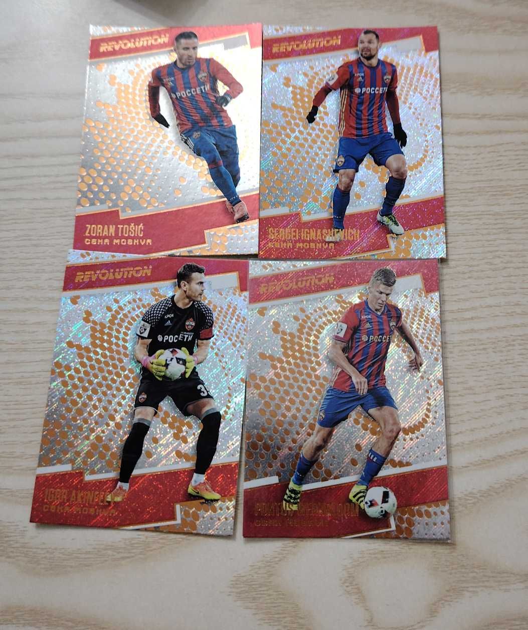 2017 Panini Revolution Igor Akinfeev 【开心鱼】元年革命 阿金费耶夫 佐兰托西奇 伊格纳舍维奇 维恩布卢姆 莫斯科中央陆军4张lot 老卡保存不易 评级勿扰 鱼