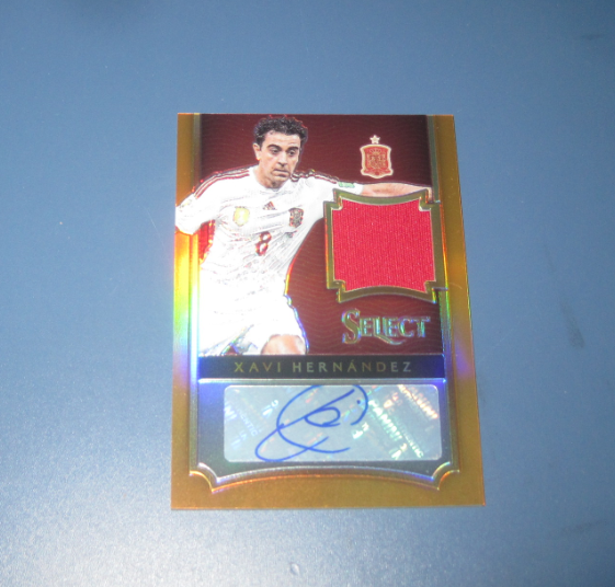 2015-16 Panini Select XAVI 【hurrylin拍卖】 帕尼尼 SELECT 元年 球星卡 球衣卡 签字卡 折射 限量 18/20编 西班牙 哈维 有极微小瑕疵 品相如图