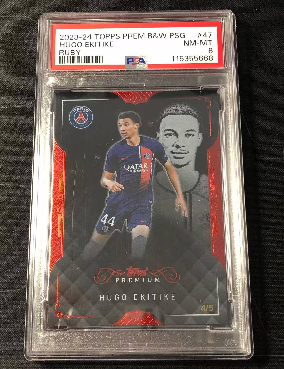 2023-24 Topps Premium PSG Hugo Ekitike 巴黎圣日耳曼 高端队盒 埃基蒂克 红宝石 红平行 大比例 特卡 巴黎 法兰克福 利物浦 4/5编 PSA8分 小小王A30