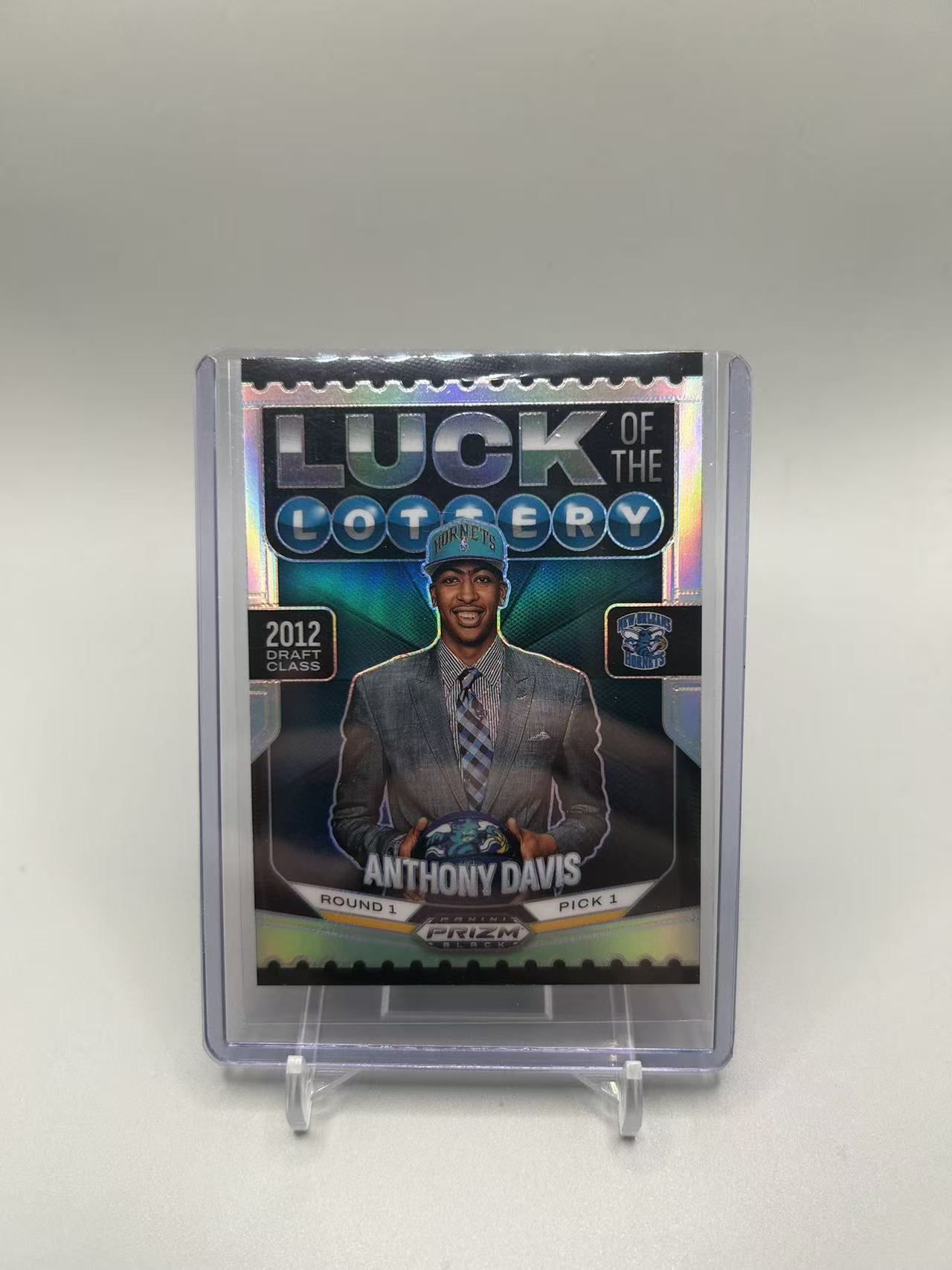 2024-25 Panini Prizm Anthony Davis 【灰灰代拍】全新篮球PZblack 黄蜂 浓眉 安东尼 戴维斯 银折 乐透特卡 二哥