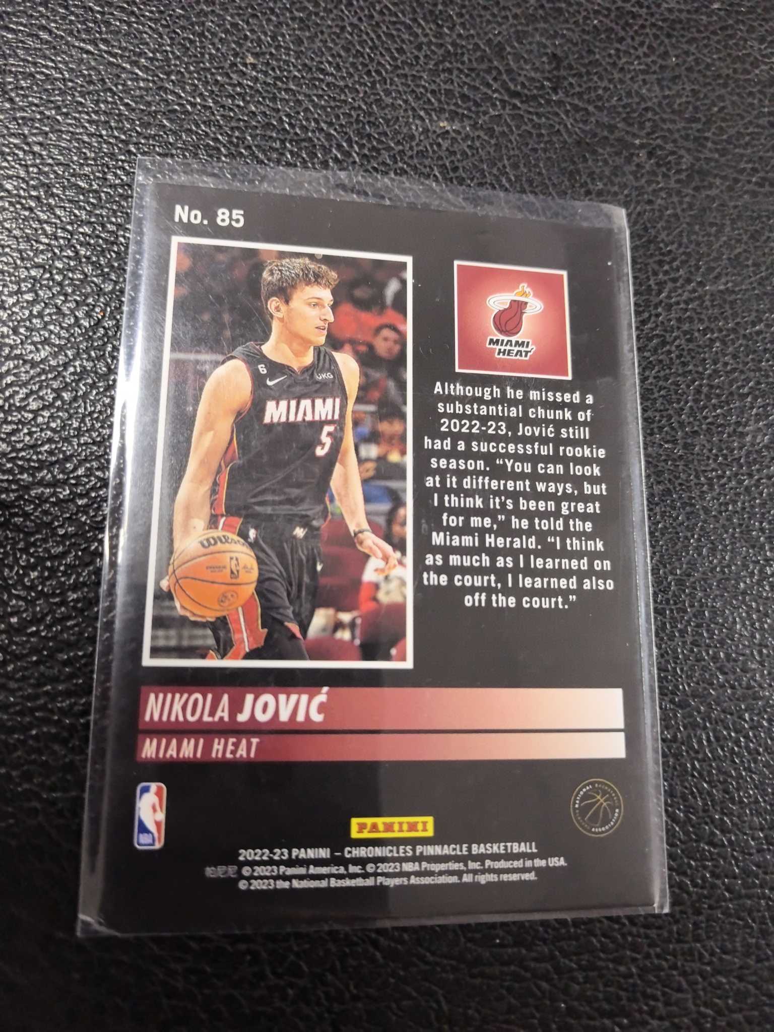 2022-23 约维奇 48编 热火 红折 折 折射 新秀 rc 10-9