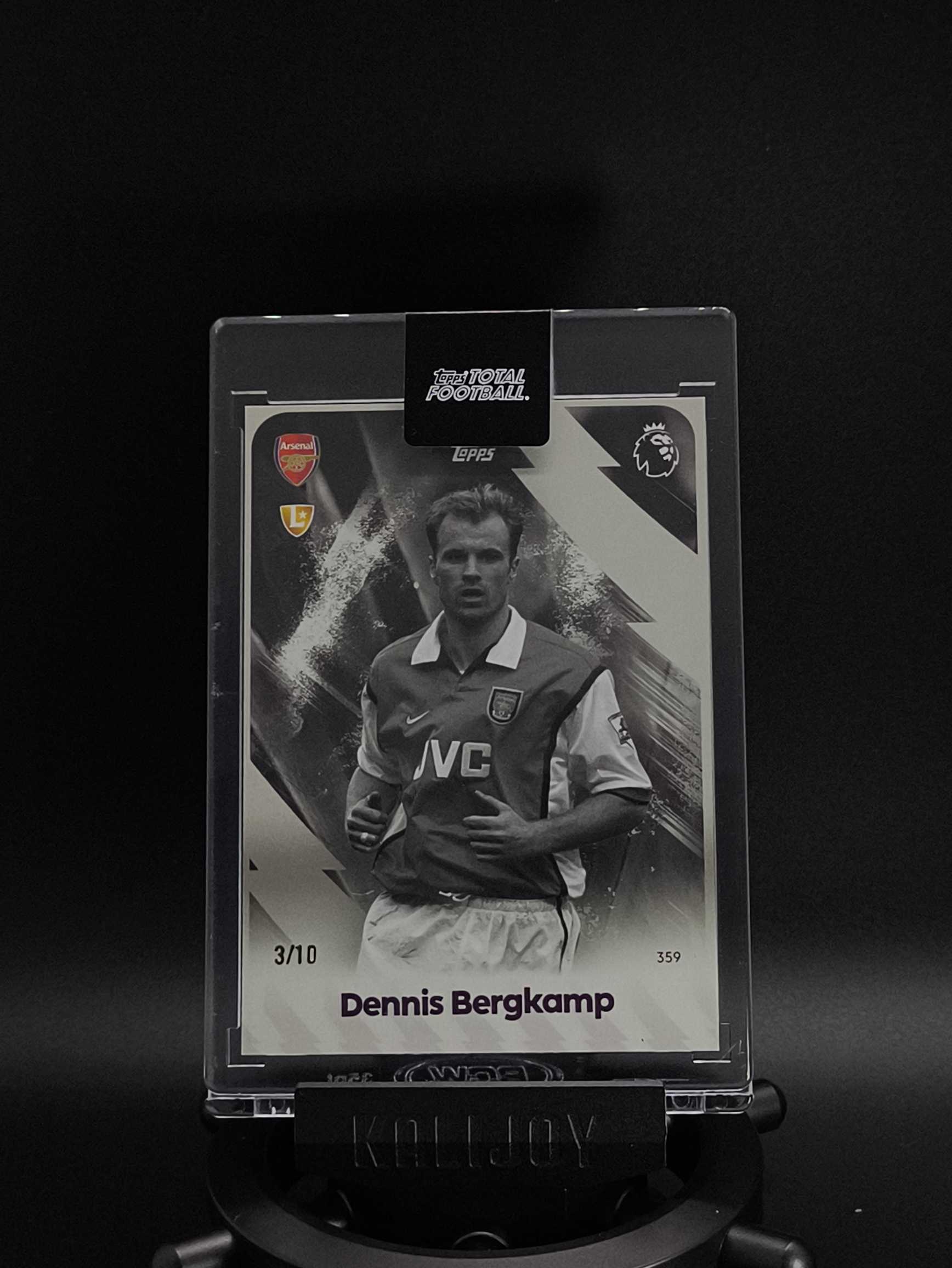 2025-26 Topps Total Football Dennis Bergkamp 丹尼斯·博格坎普 冰王子 博格坎普 阿森纳 枪手 荷兰 3/10编 TTF 原封砖