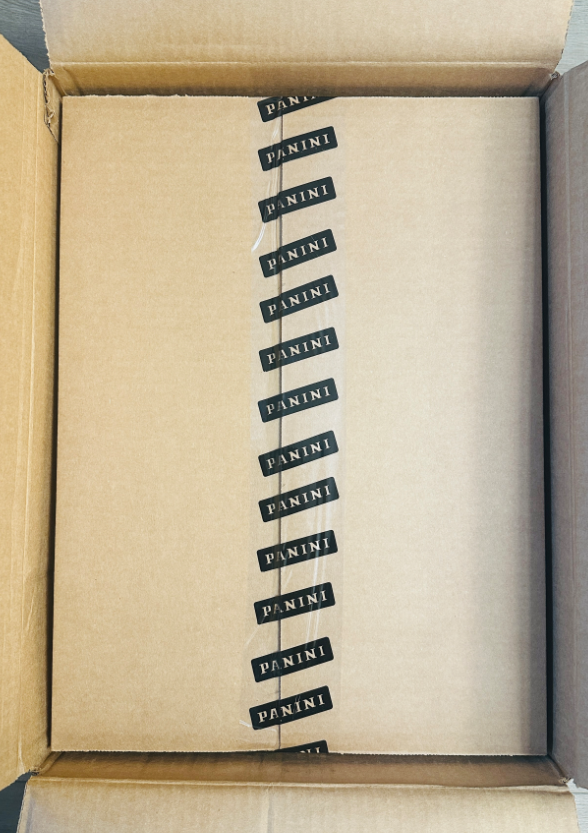 2024 Panini Absolute Countdown Football 【伟K拍卖】保相册,寻找Kaboom 博:JD丹尼尔斯 梅耶 博尼克斯 Caleb 麦卡锡等 原箱第2盒 发货看详情!