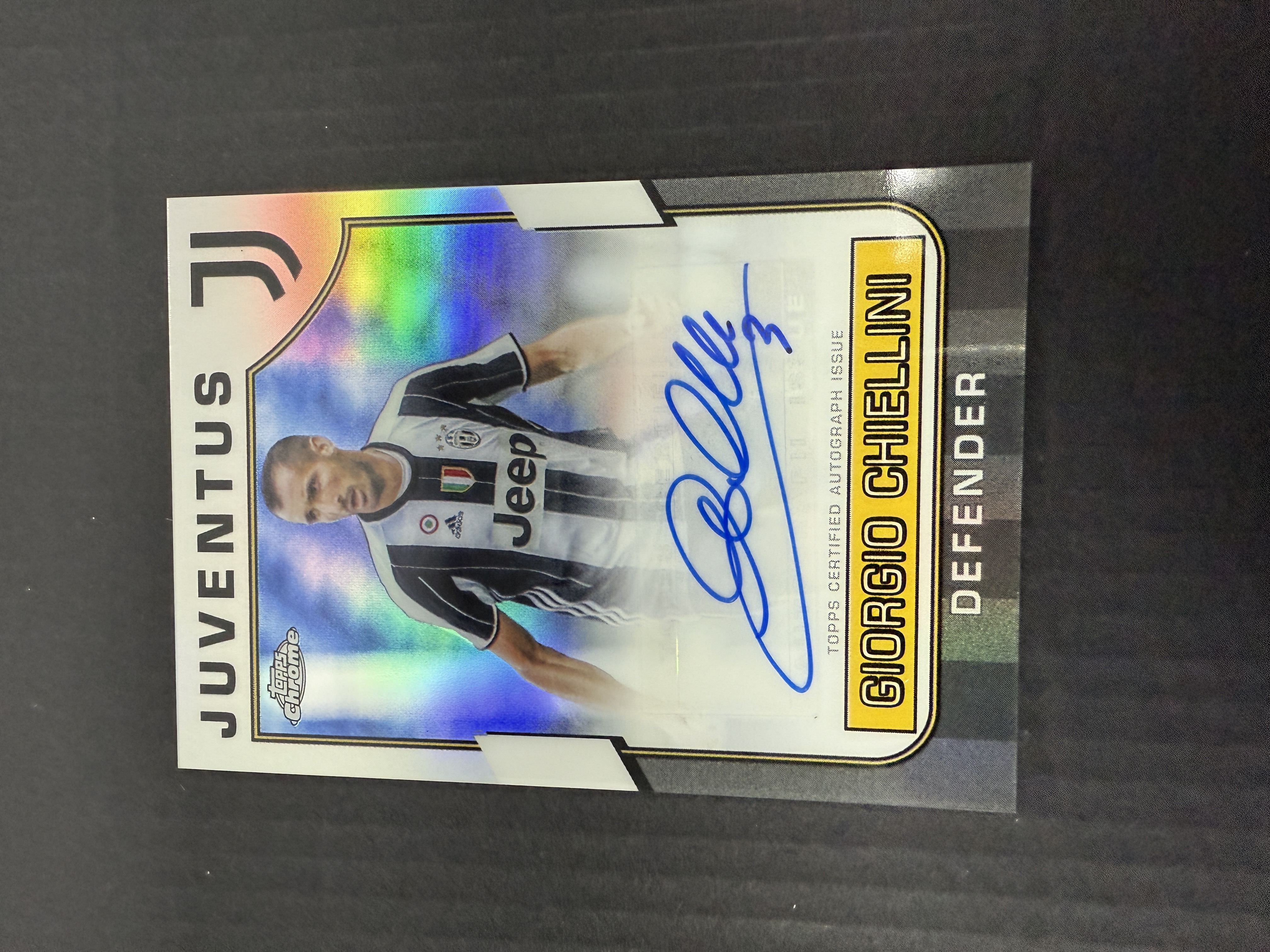 【GOAT山羊拍卖】D哥 2023-24赛季 topps chrome尤文图斯队盒系列 基耶利尼 银折签字 尤文图斯 品相如图