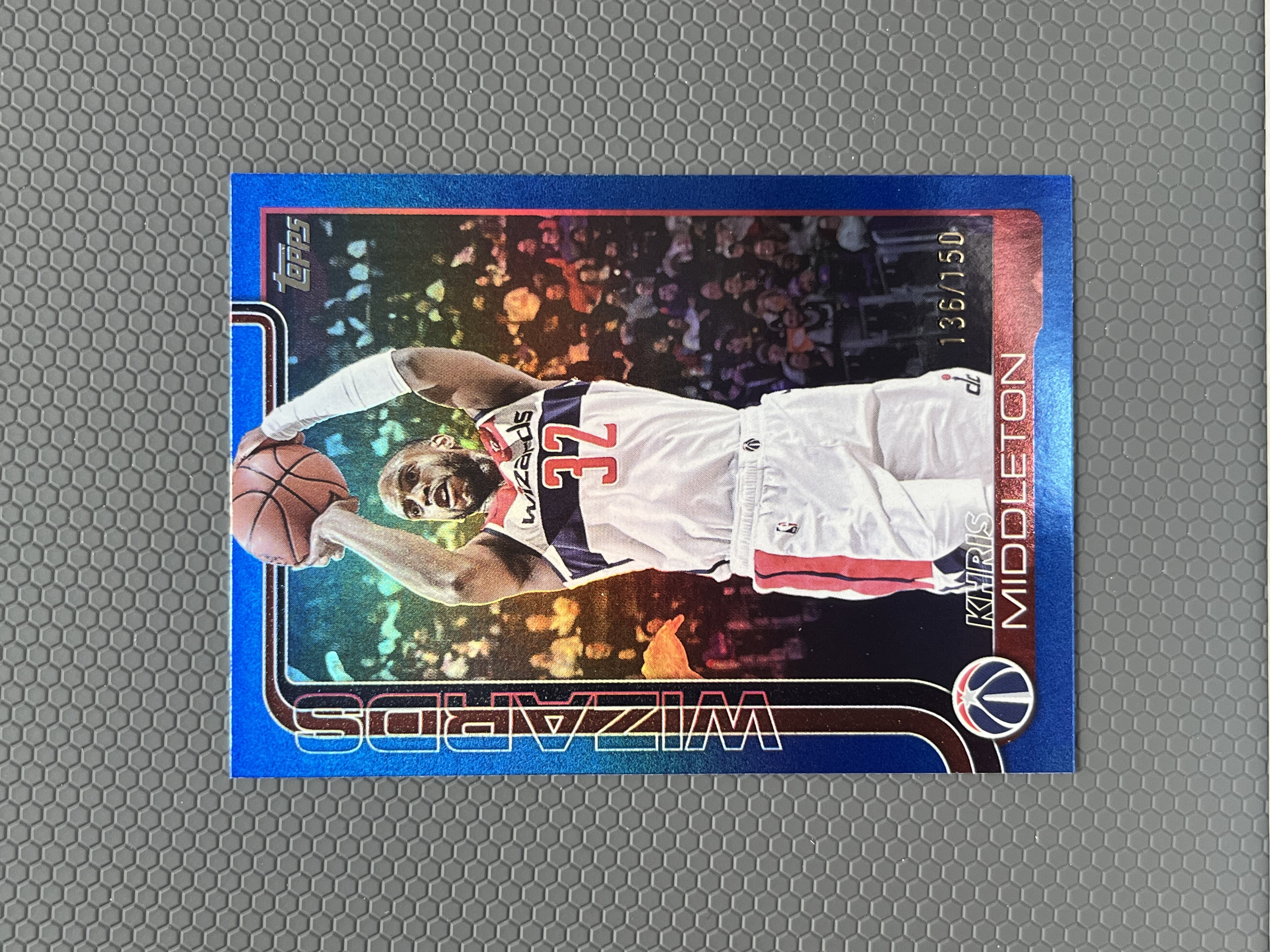 2025 Topps 米德尔顿 KHRIS MIDDLETON 奇才 限量 150编 蓝折 折射 平行 卡品如图-左
