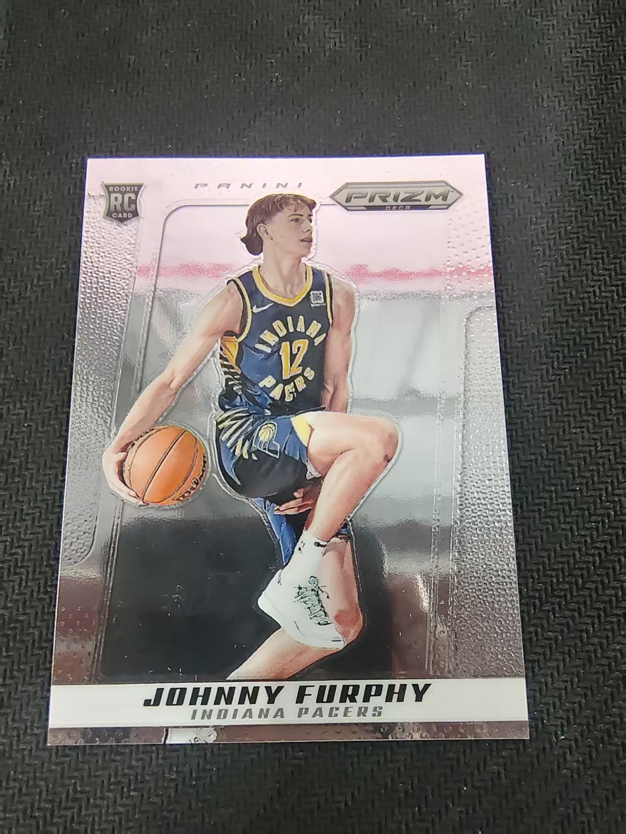 【可合并,不累计】2024-25 Panini Prizm Deca Johnny Furphy 复刻PZ 新秀RC 约翰尼 弗菲 步行者 划痕 边角瑕疵 #11